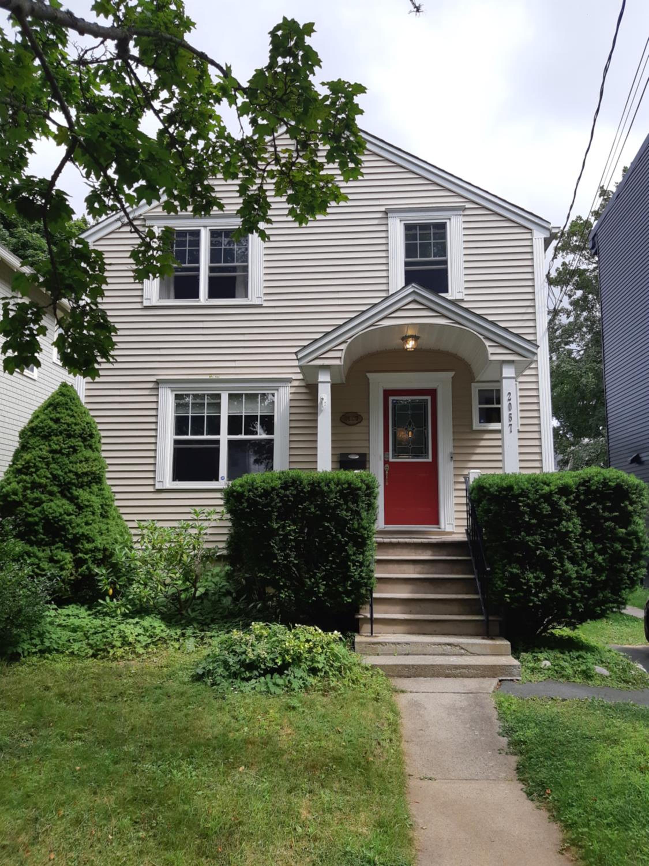 Hotel Comfy Stay - Close to Everything - Image 1