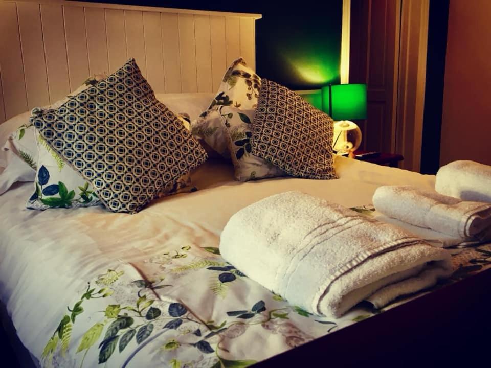 The Highwayman Hotel view 3