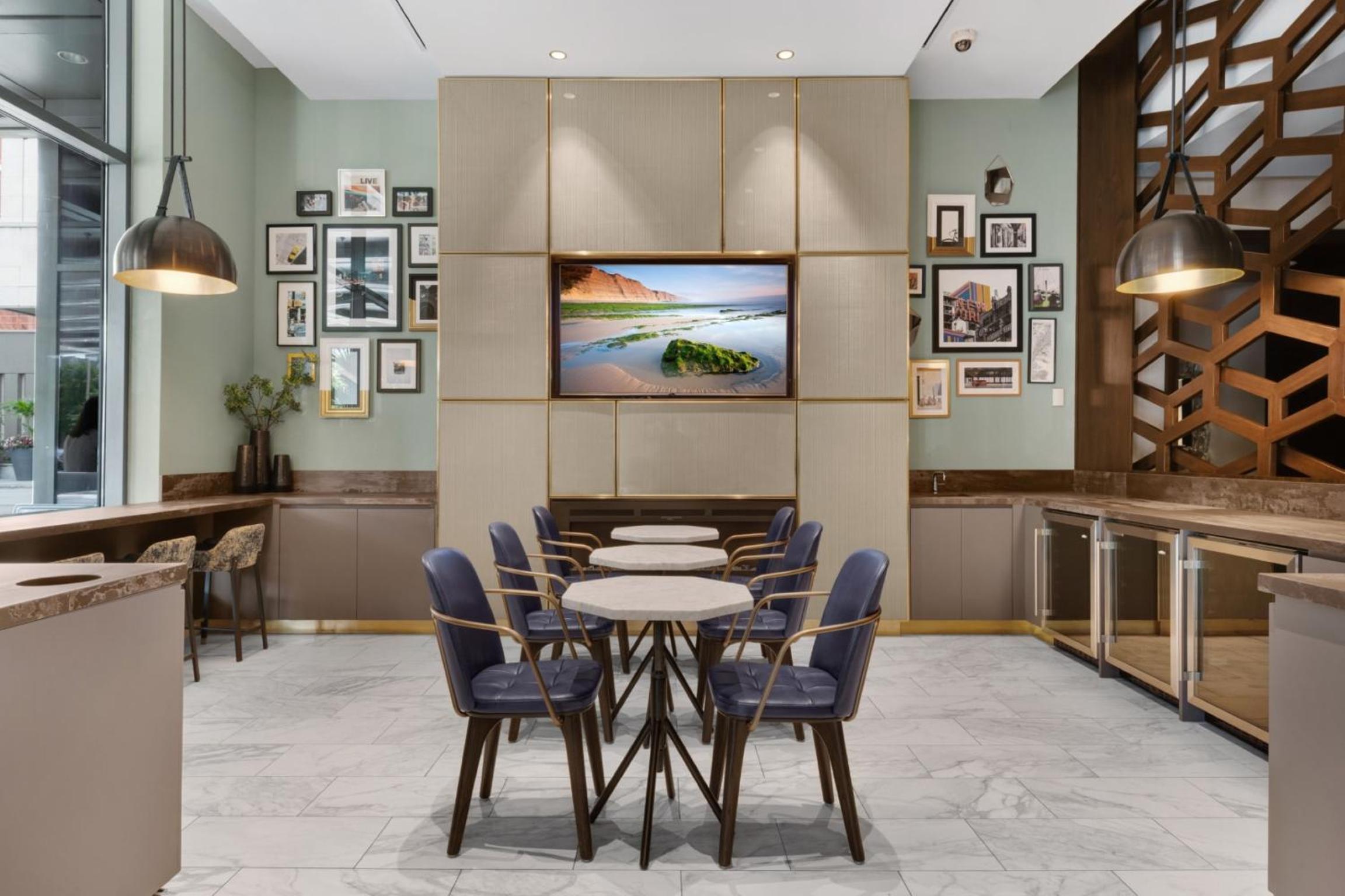 Global Luxury Suites Downtown Jersey City