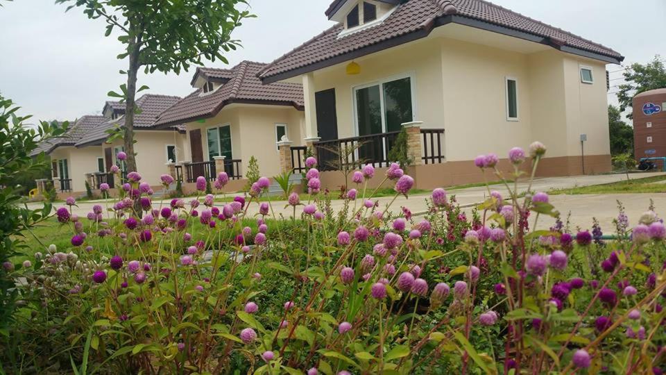 Suwi Coco Ville Resort