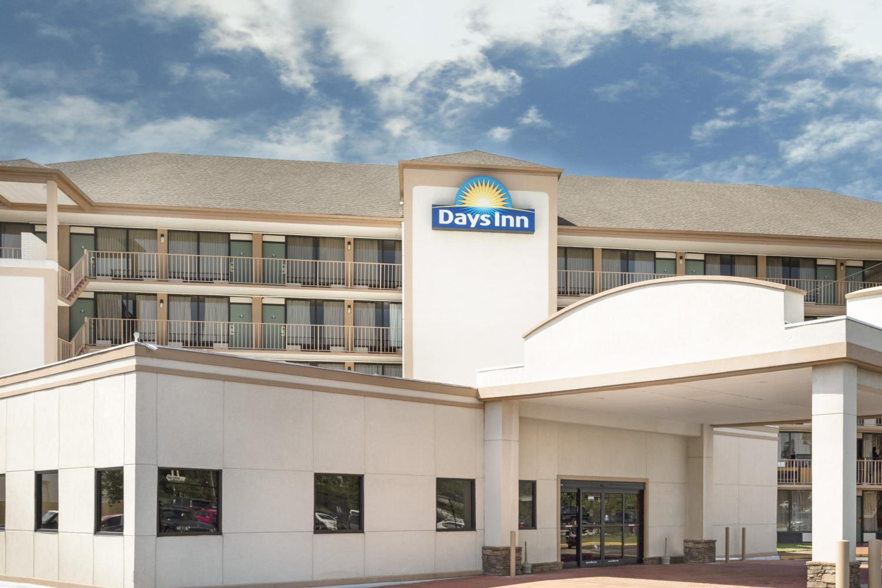 Days Inn by Wyndham Columbus-North Fort Moore, Fotografia 10