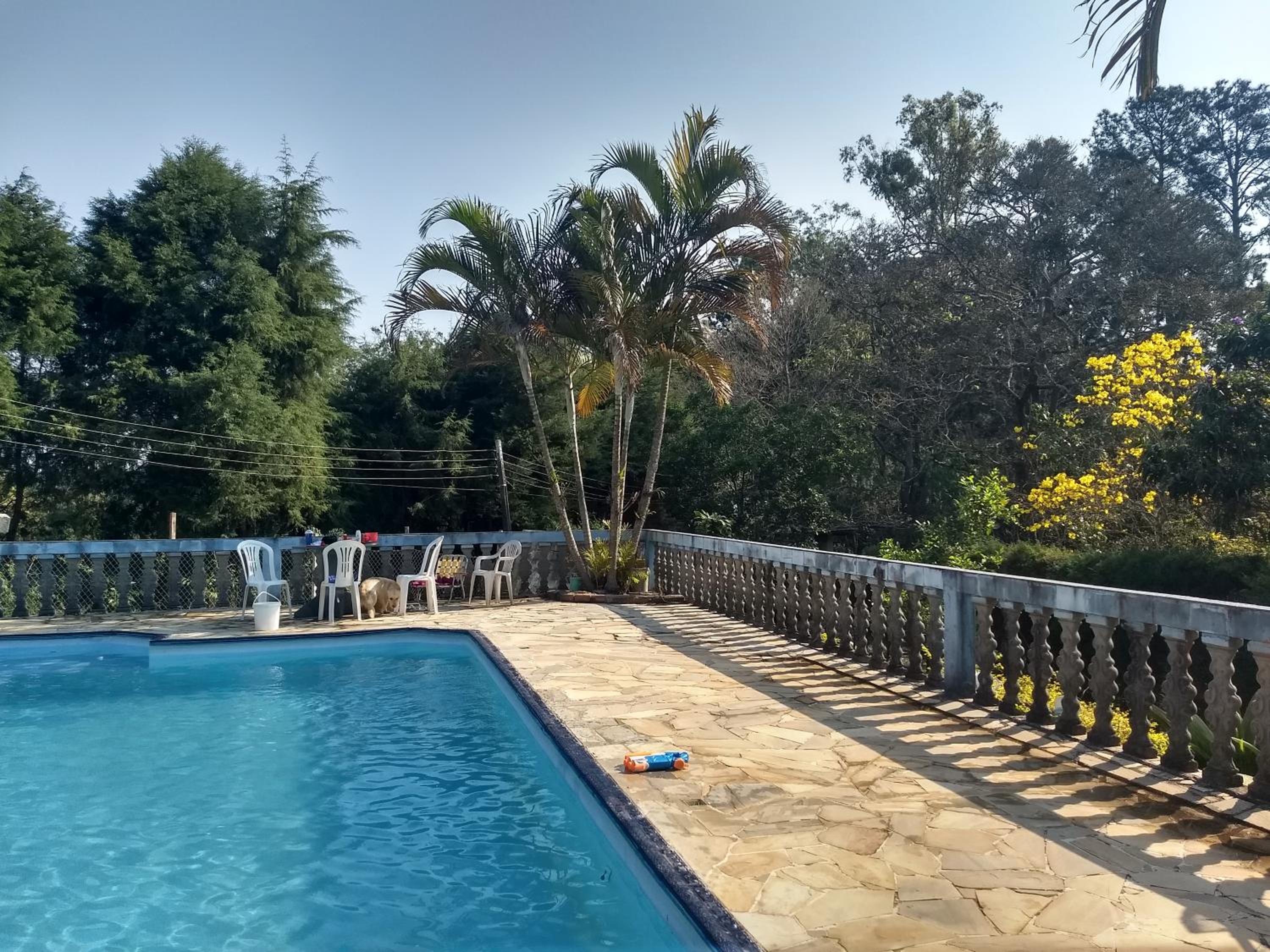 Hospedagem Chalé pousada Chácara Cantinho do Mozão