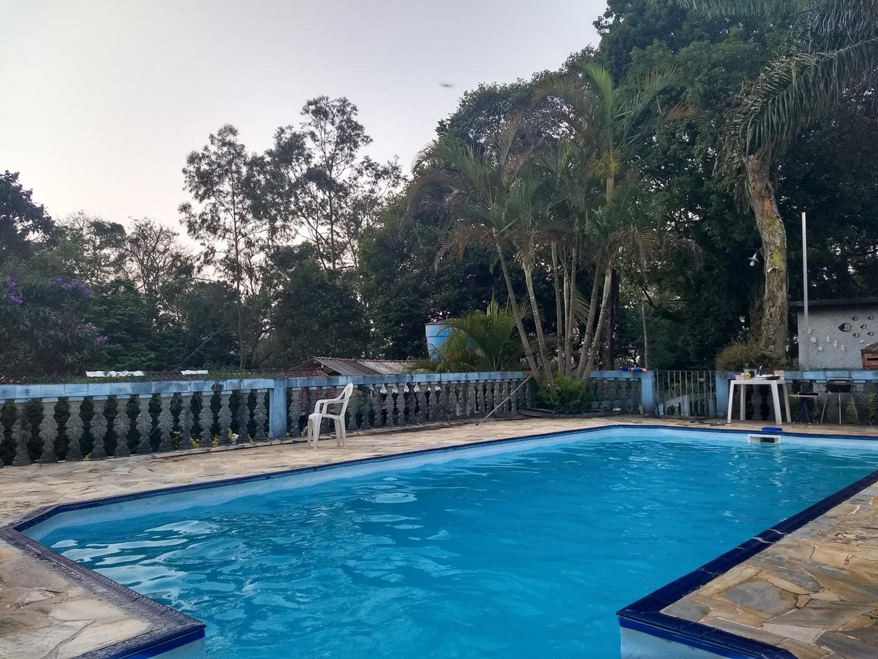 Hospedagem Chalé pousada Chácara Cantinho do Mozão