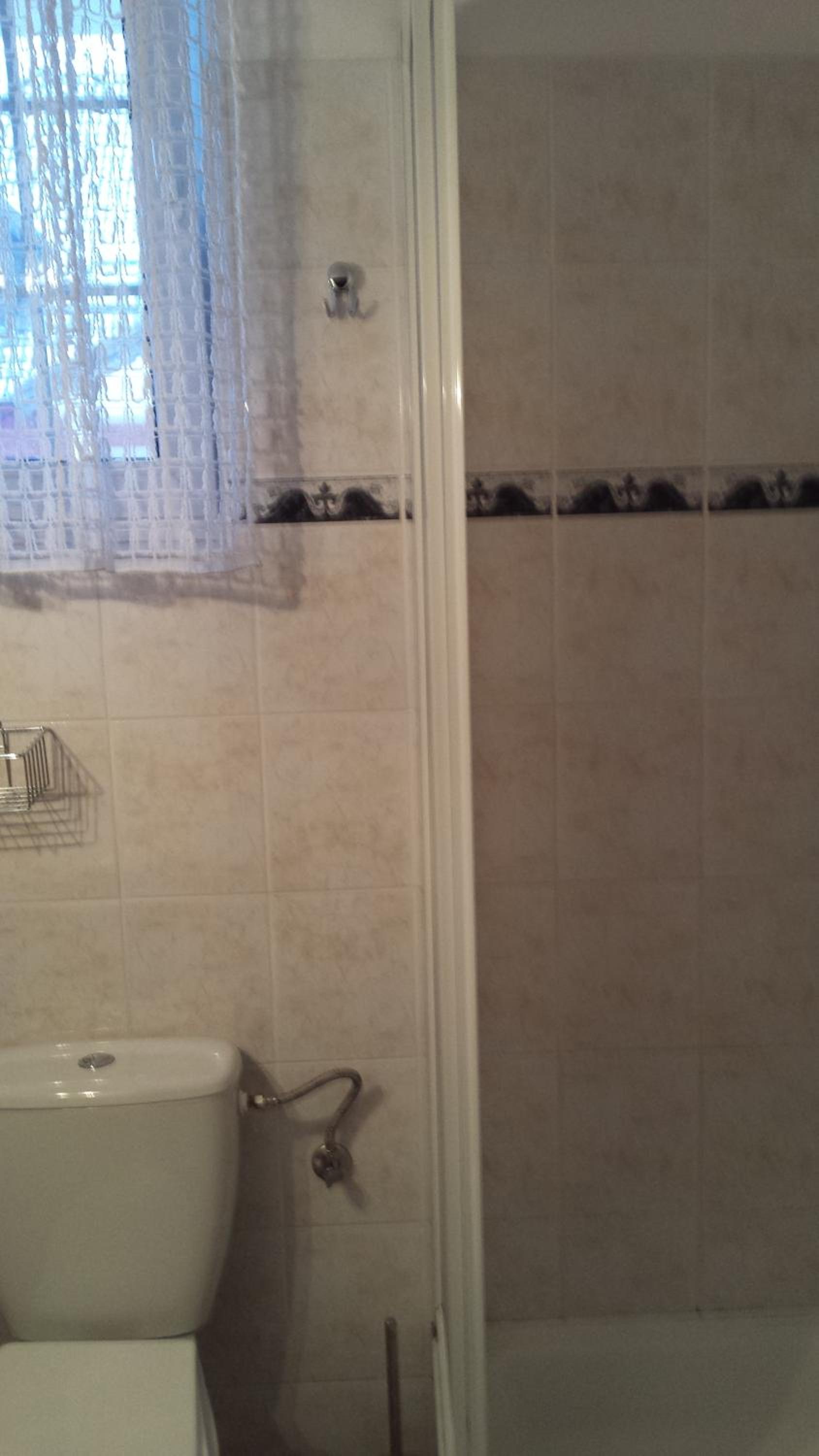 Photo 33