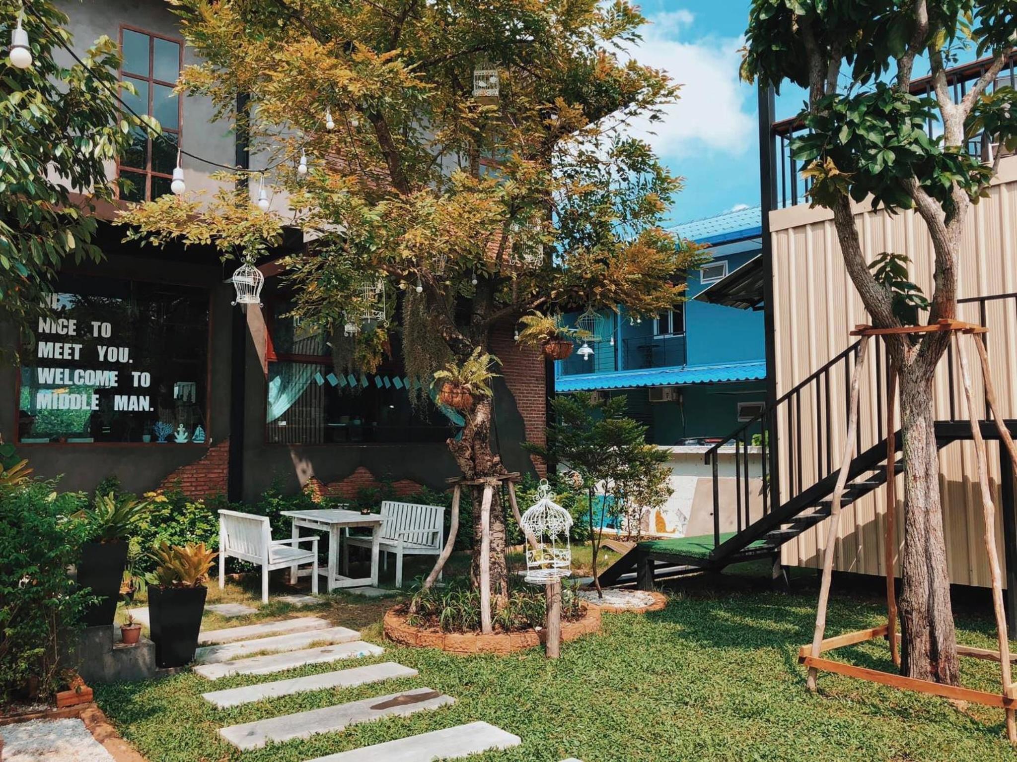 Paksina Hotel