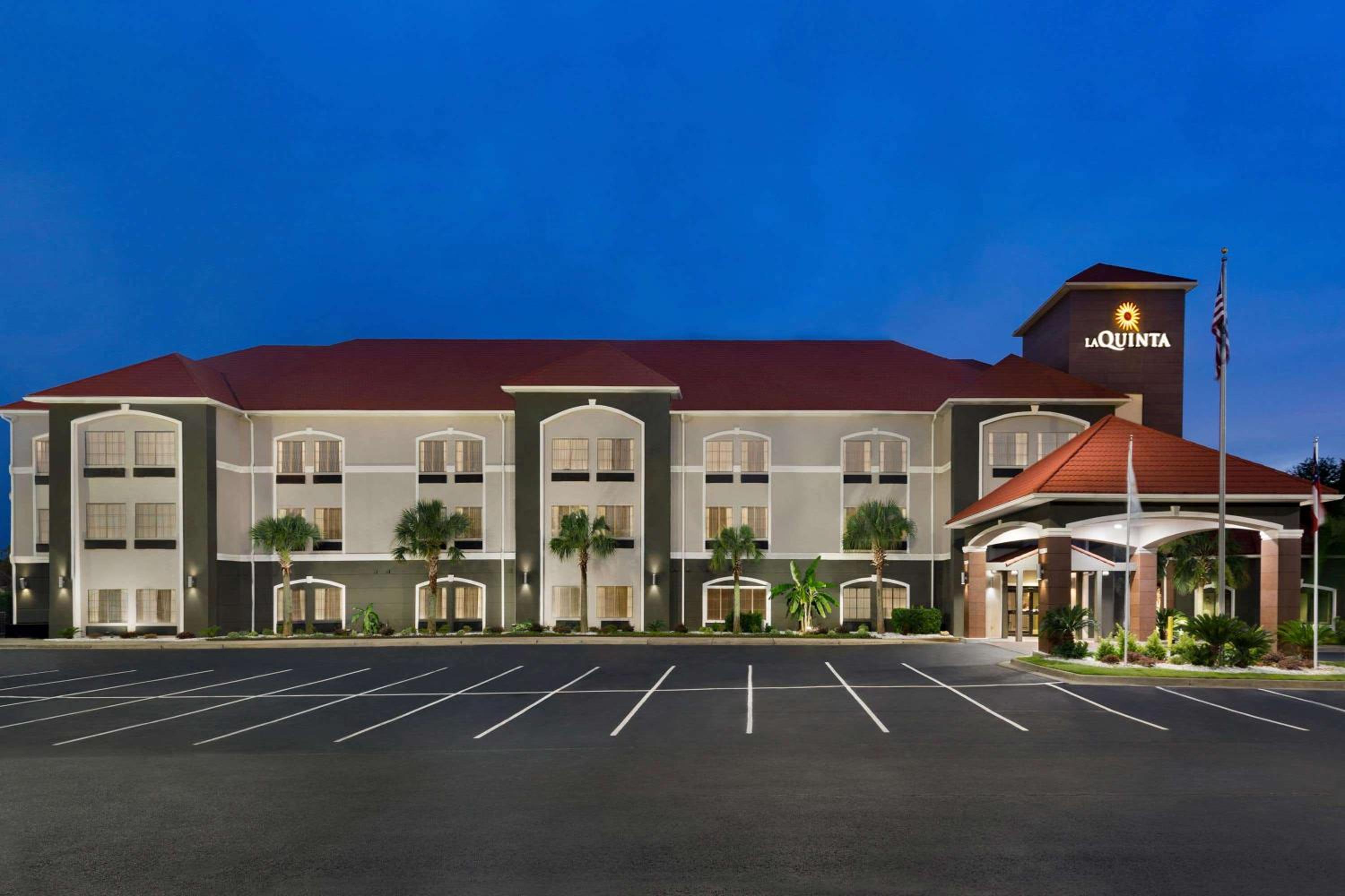 Dublin Vacations - La Quinta by Wyndham Dublin - Property Image 2