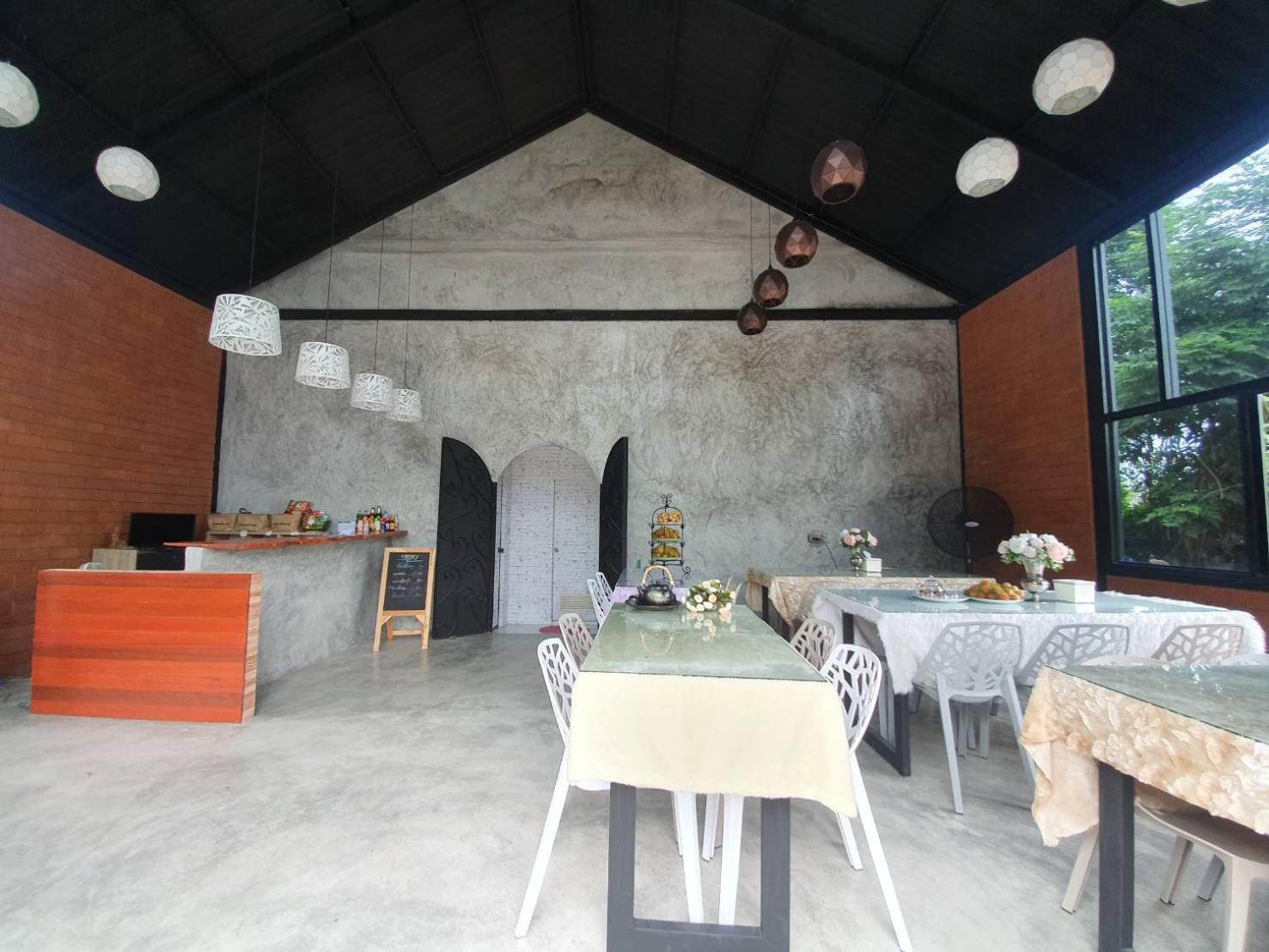 Phumaihom Resort
