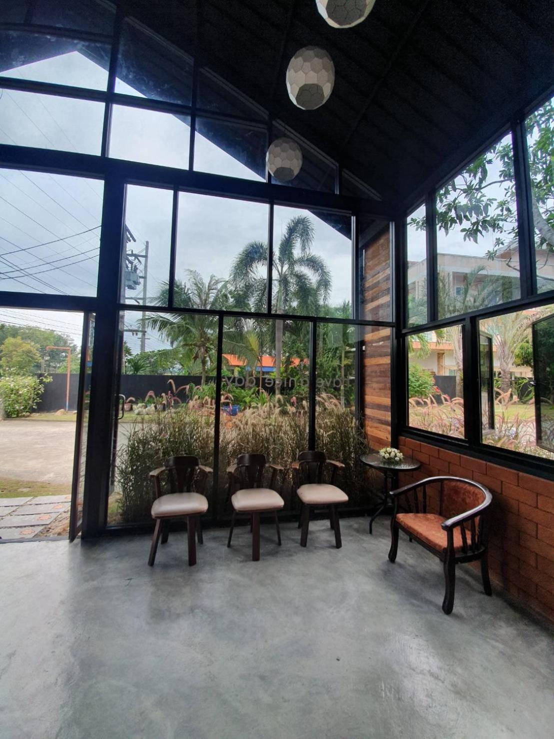 Phumaihom Resort
