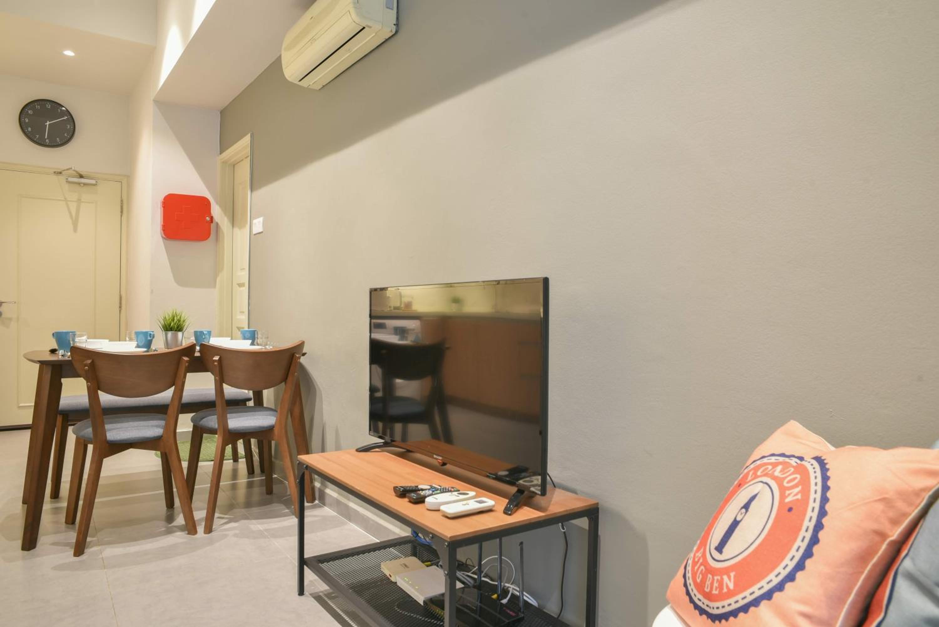 Parkview Service Apartments