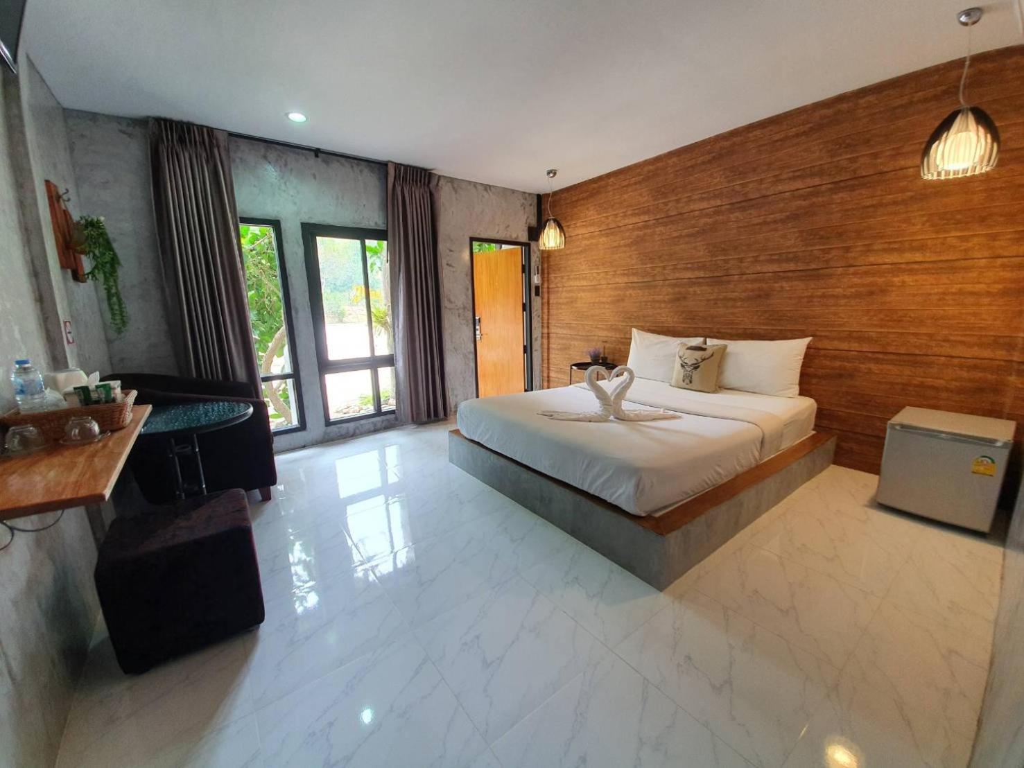 Phumaihom Resort