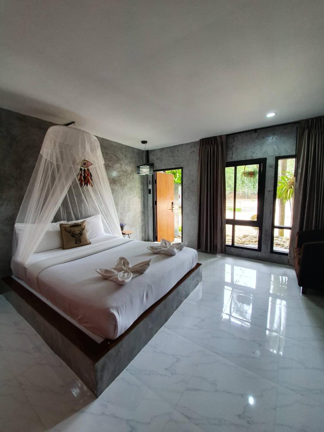 Phumaihom Resort