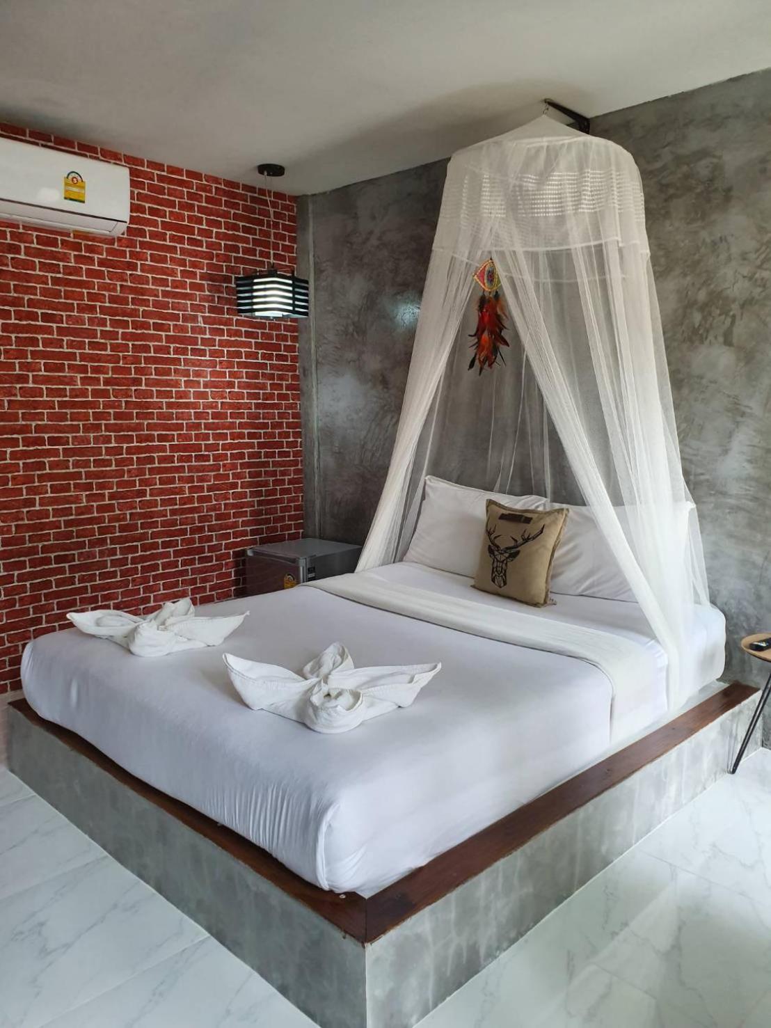 Phumaihom Resort