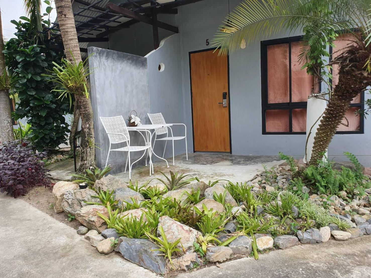 Phumaihom Resort