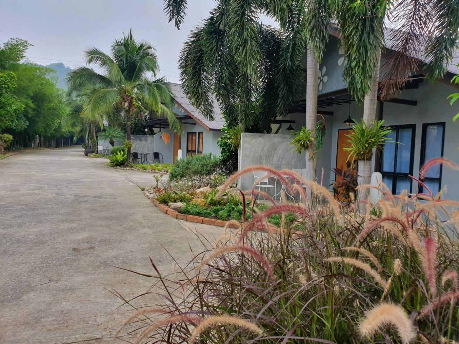 Phumaihom Resort