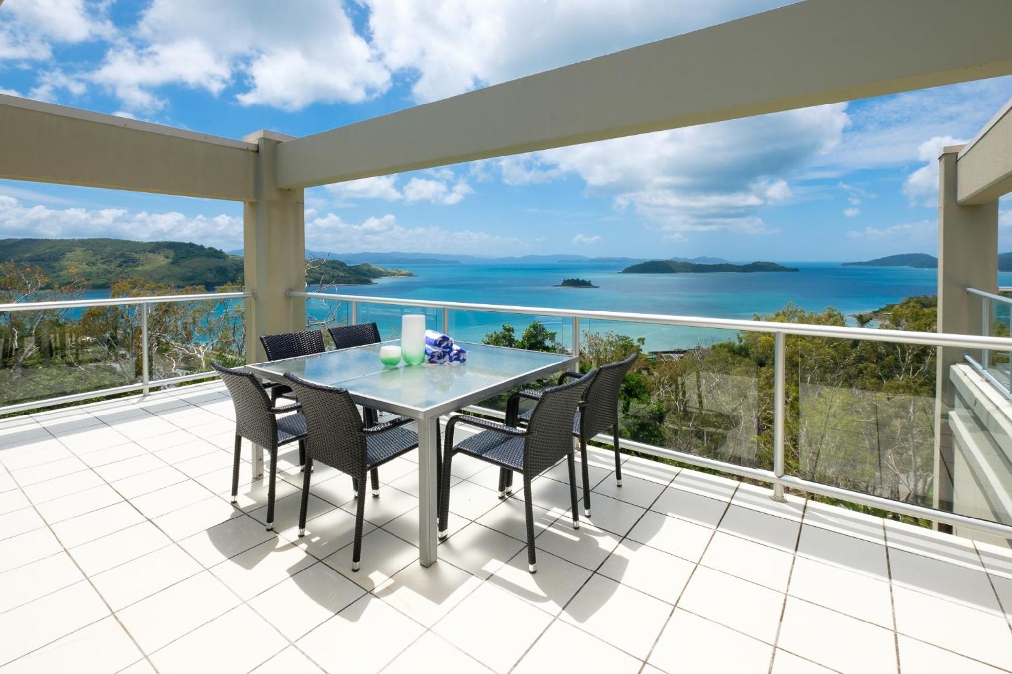 Hotel Ocean Sunsets - Skiathos - Image 1