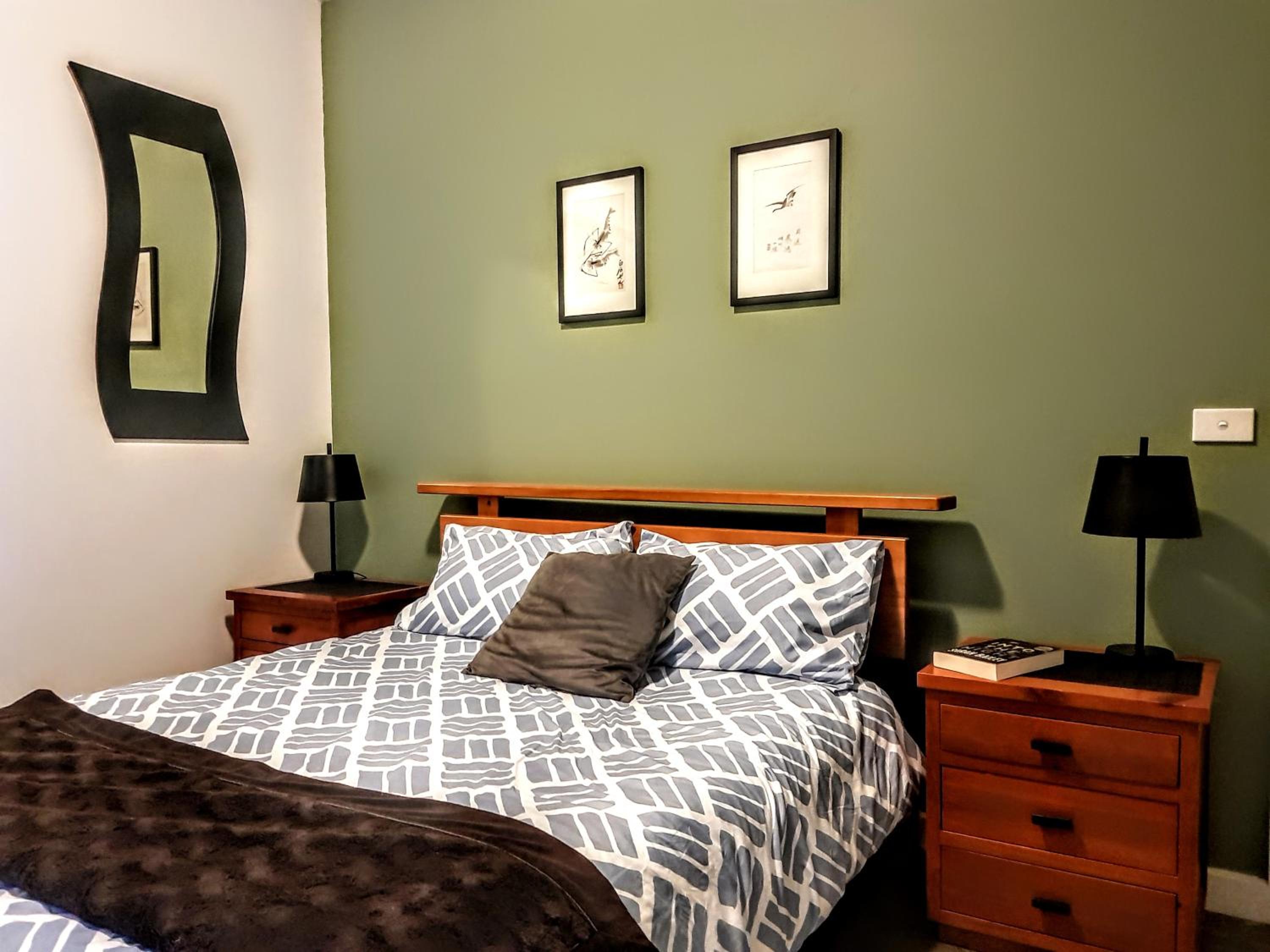Bay Breeze Beach Holiday Home