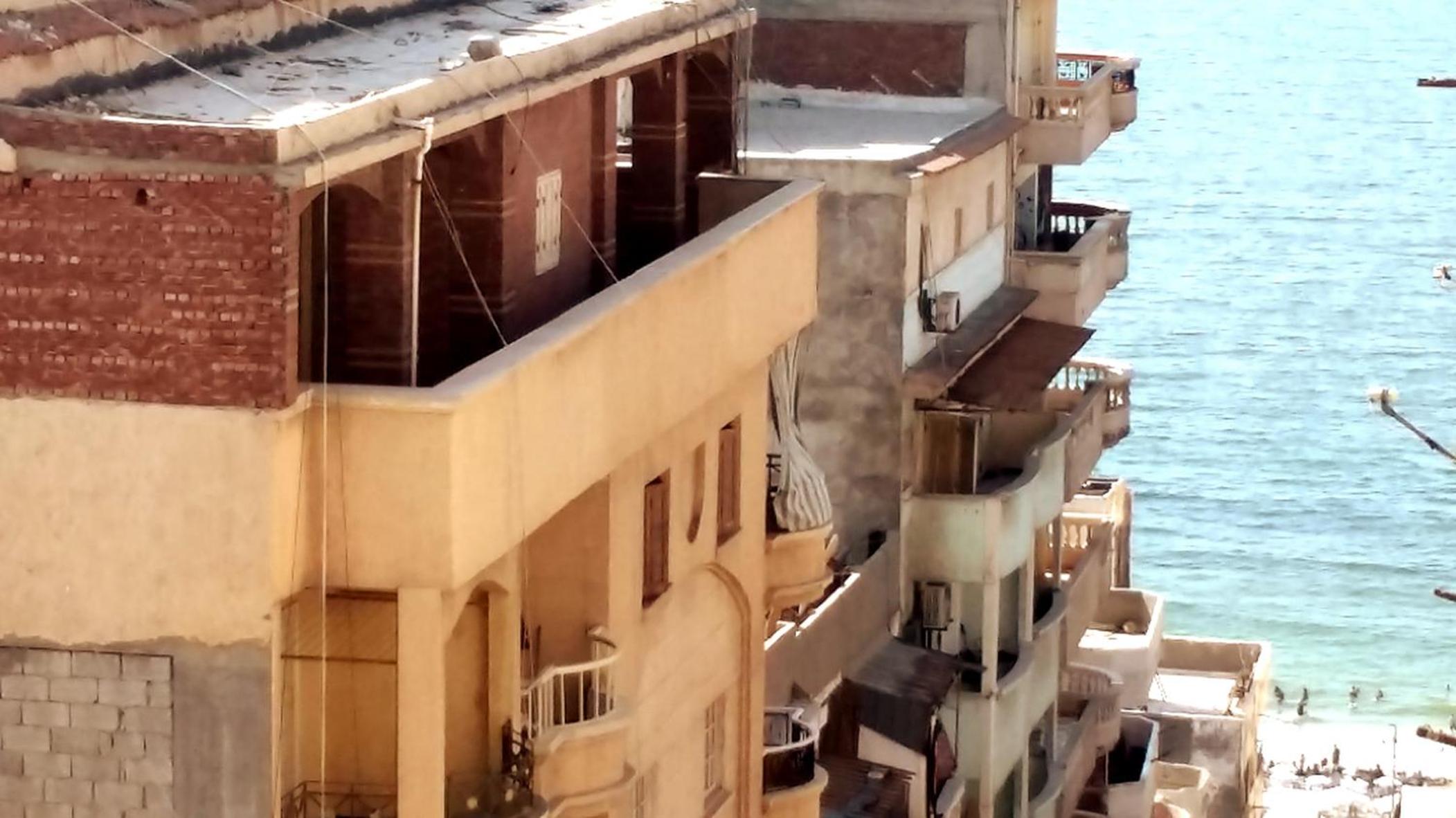 Private Room In Apartment with Sea & Hilton View - Image 3