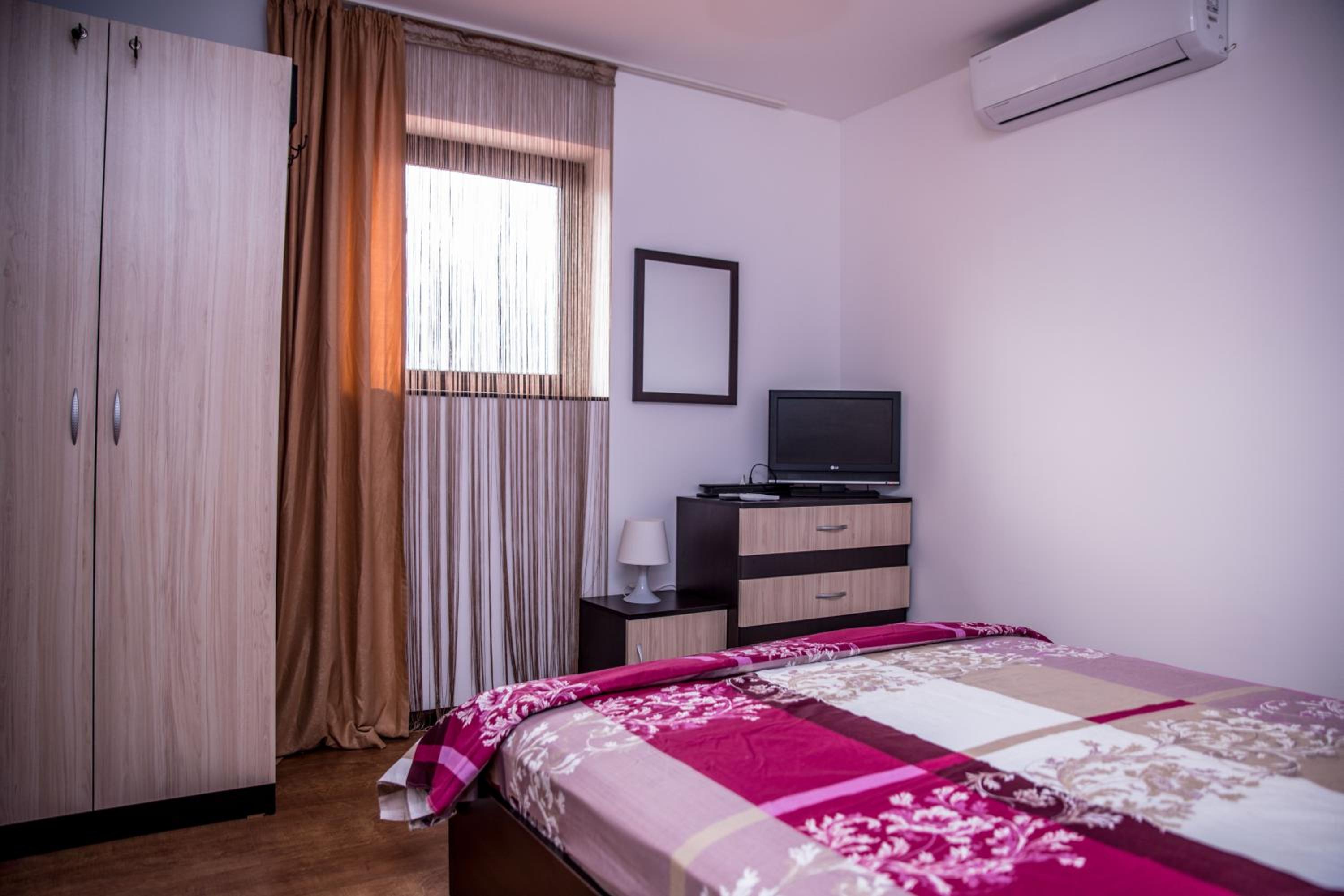 EUROPE GUEST HOUSE § КЪЩА ЗА ГОСТИ ЕВРОПА