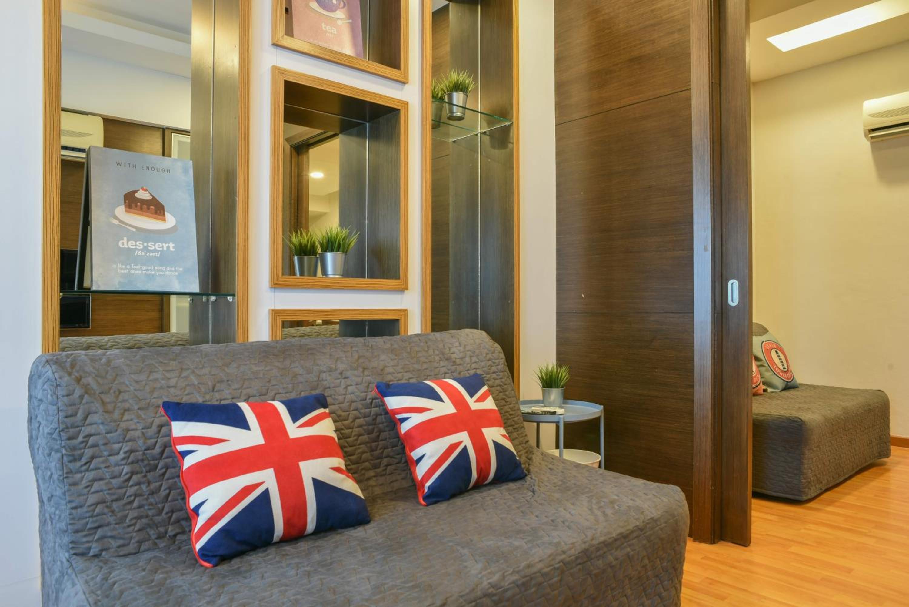 Parkview Service Apartments