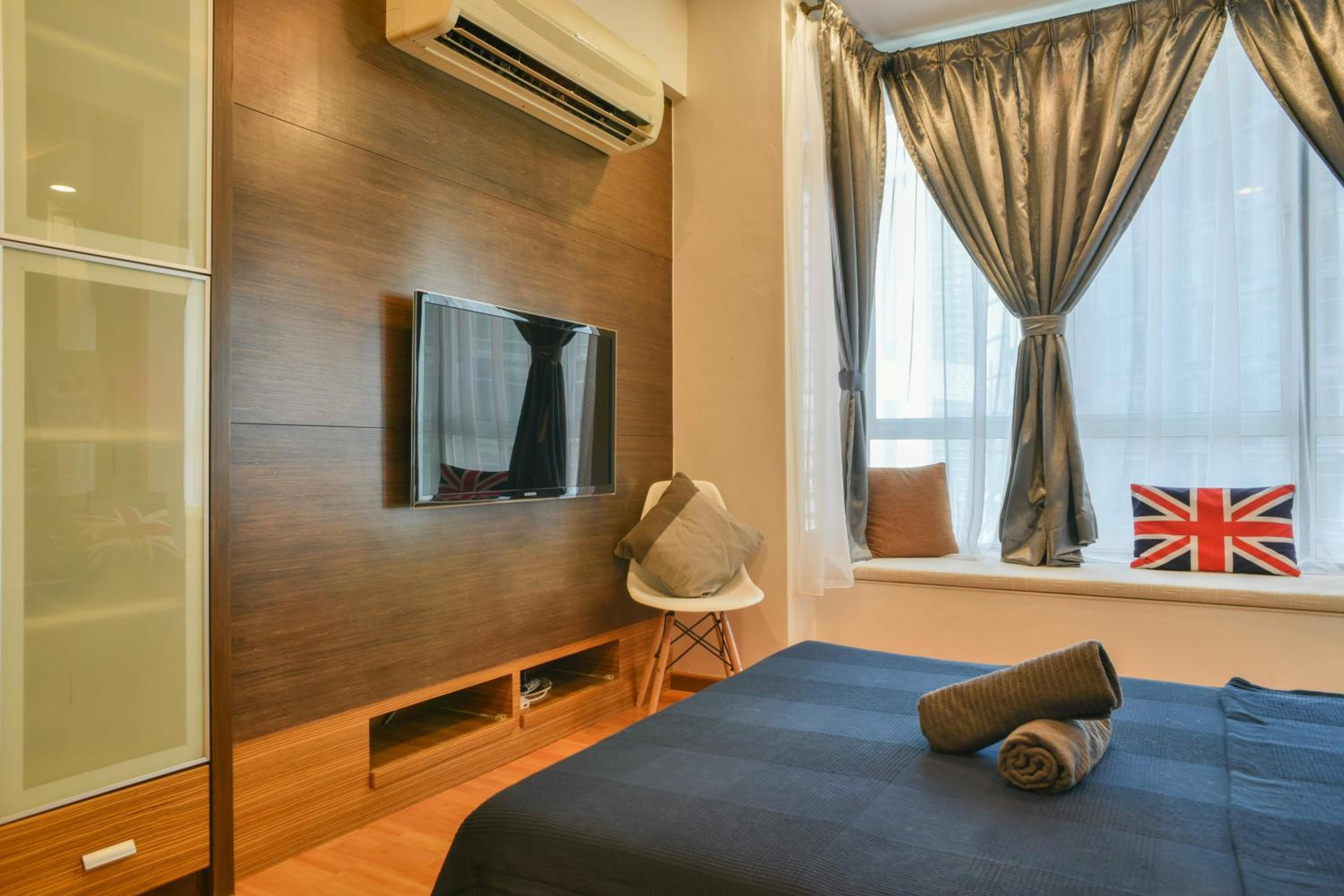 Parkview Service Apartments