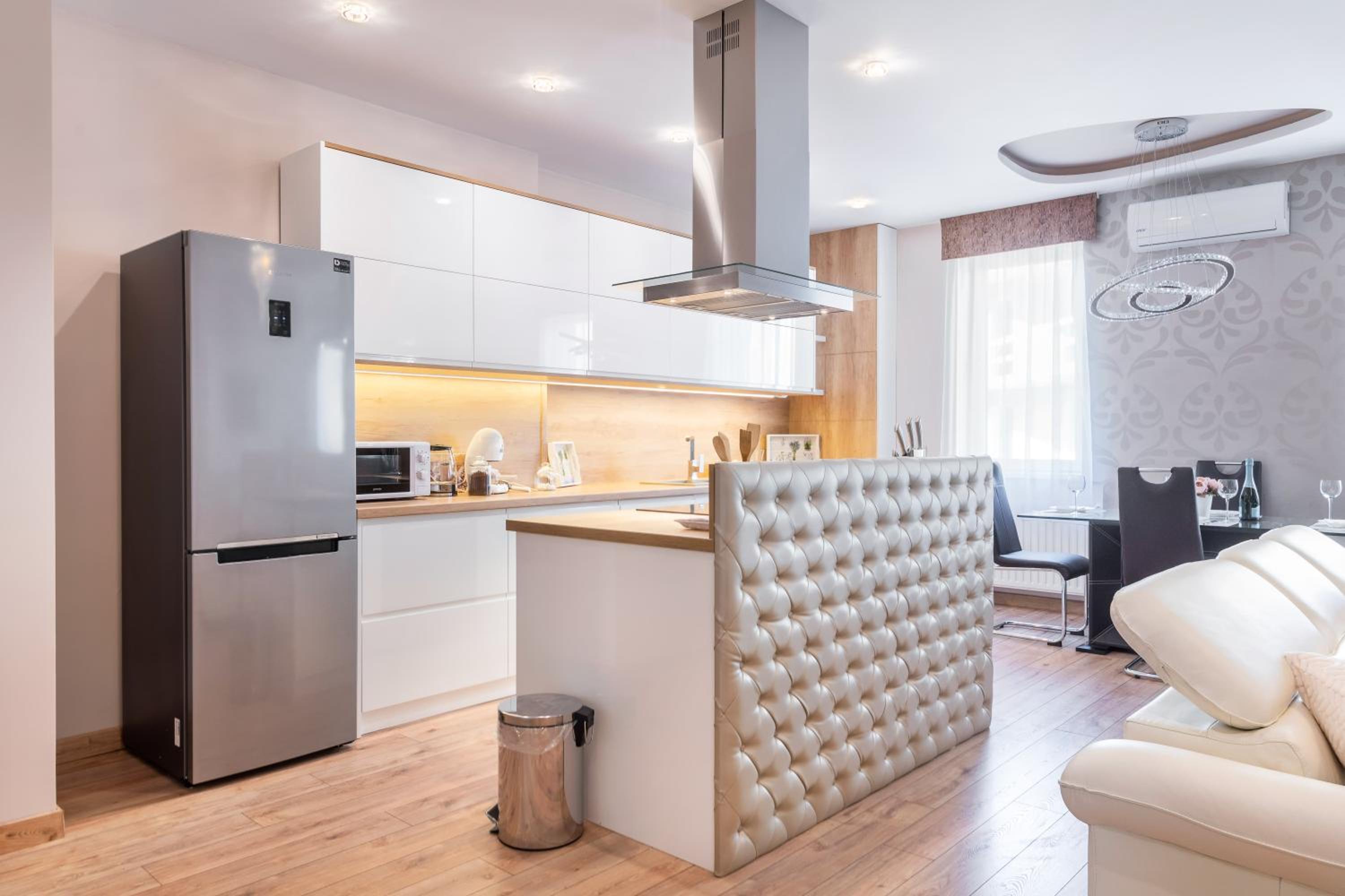 Raday Grand Deluxe Home view 4
