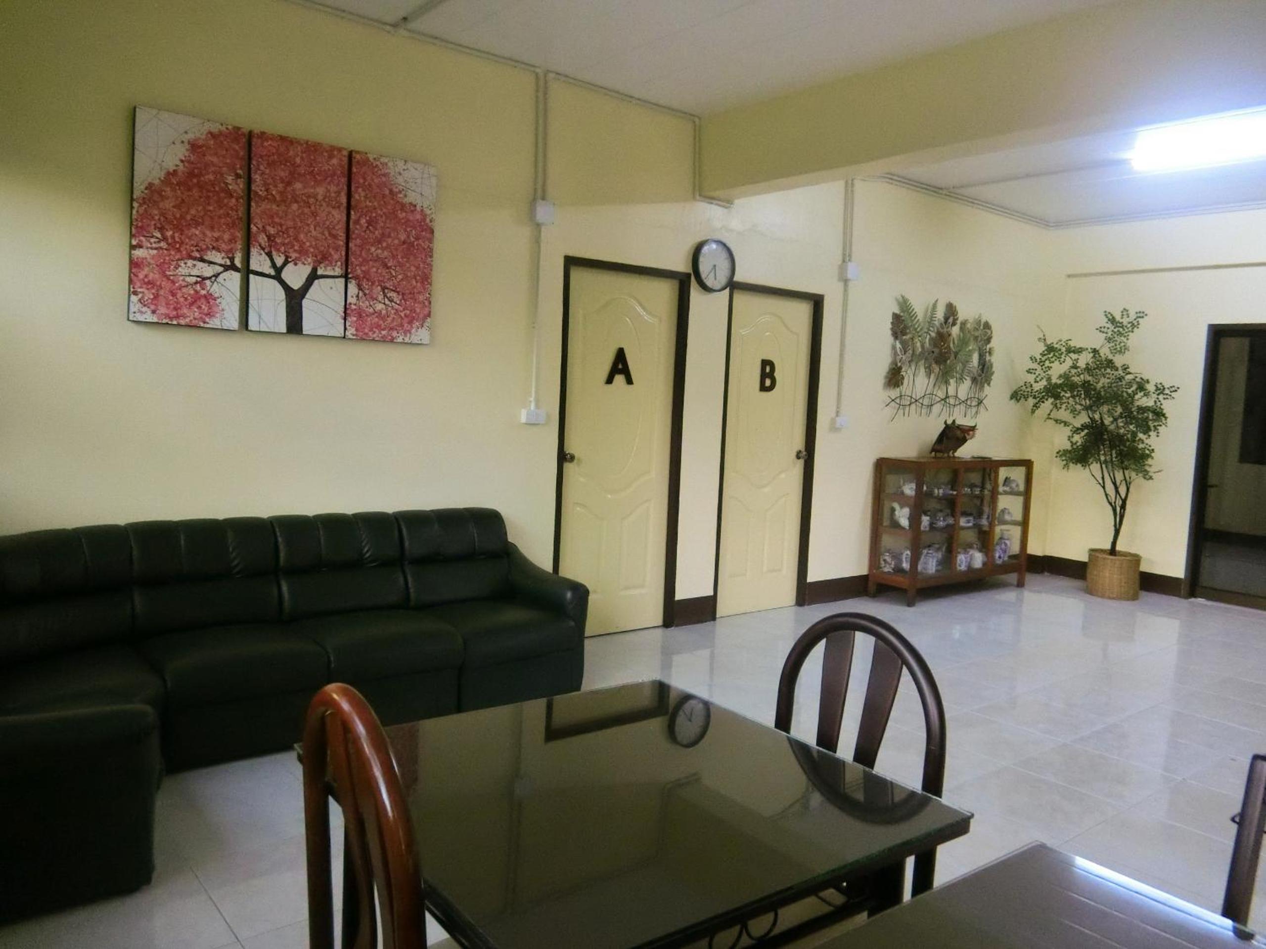 Inncome Hostel view 4