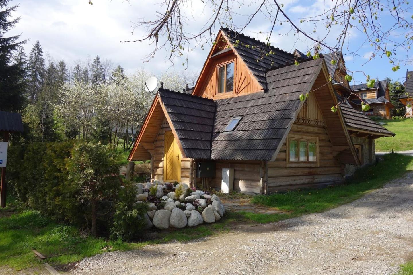 Zakodomki Domek Szałas view 3