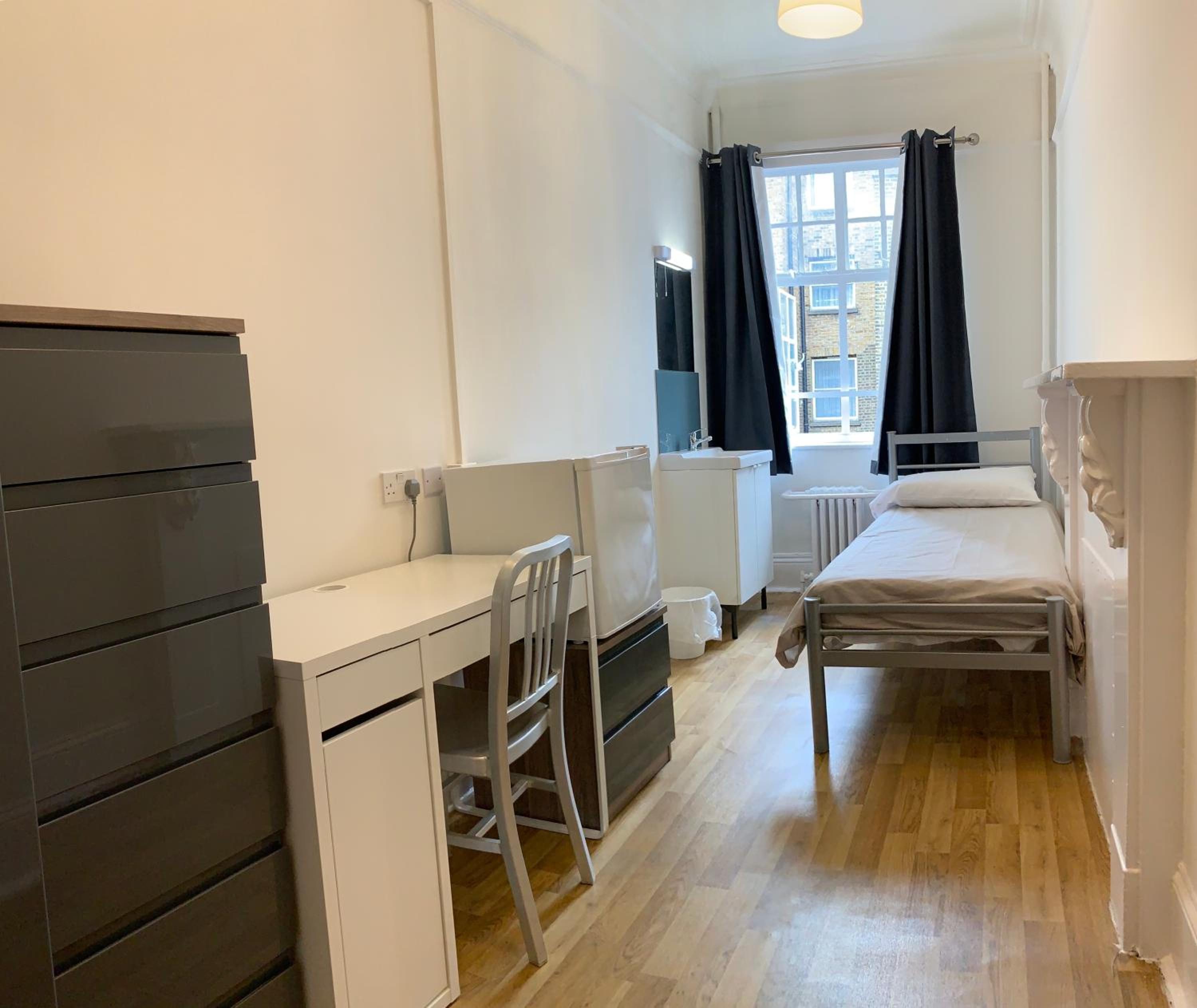 Sandeman-Allen Hostel (Bayswater)
