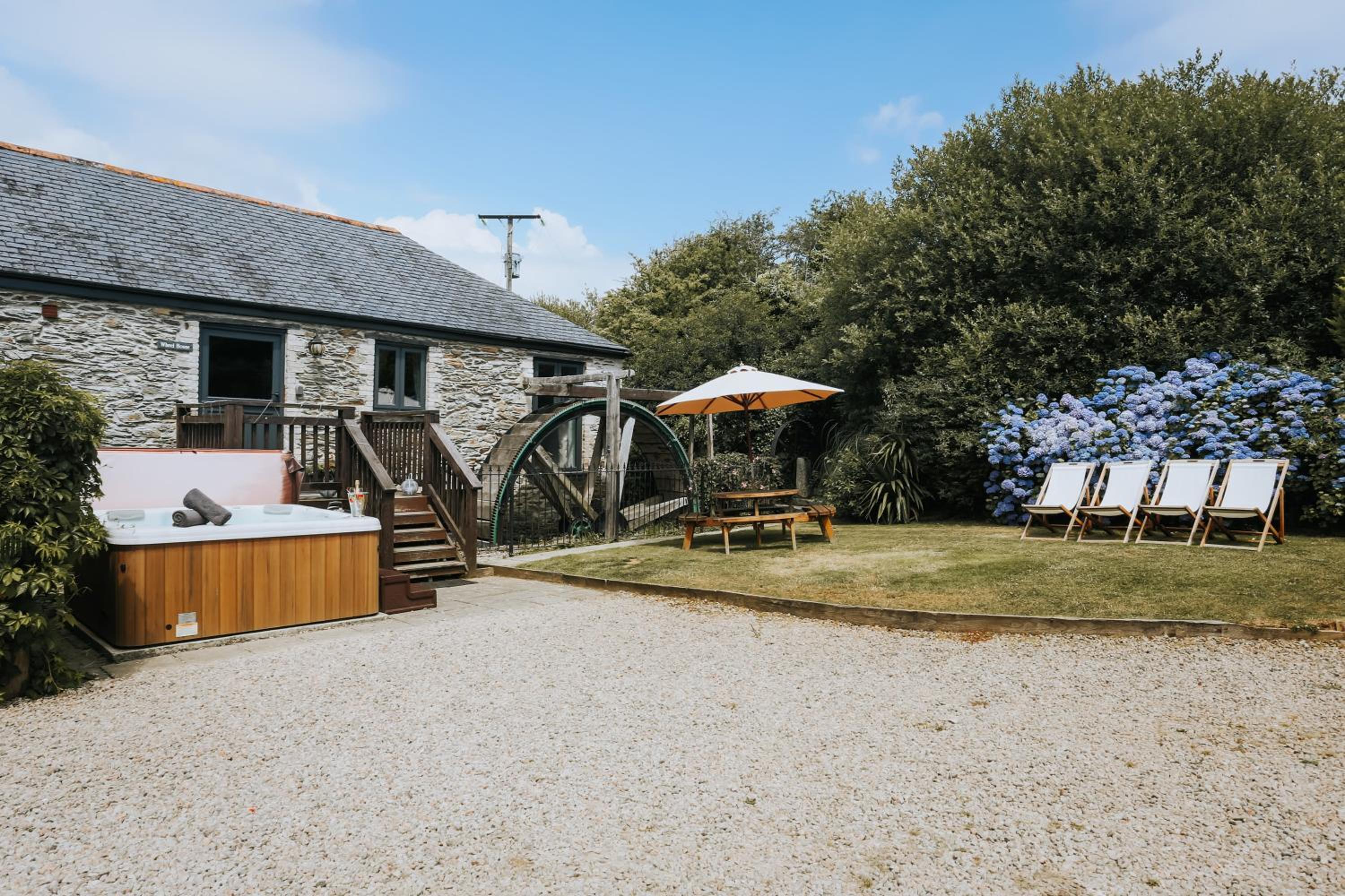 Goonwinnow Farm Cottages