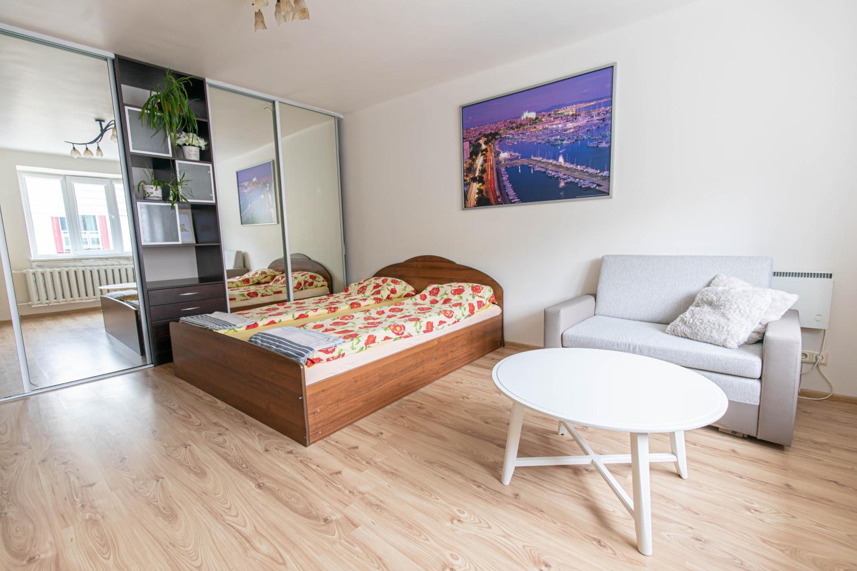 Cozy Apartment In The City Center view 2