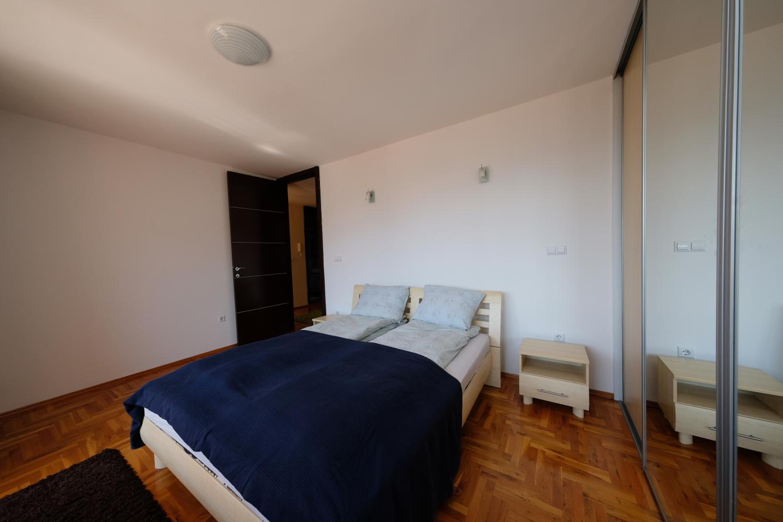 Awesome Panorama Penthouse - free Parking and balcony