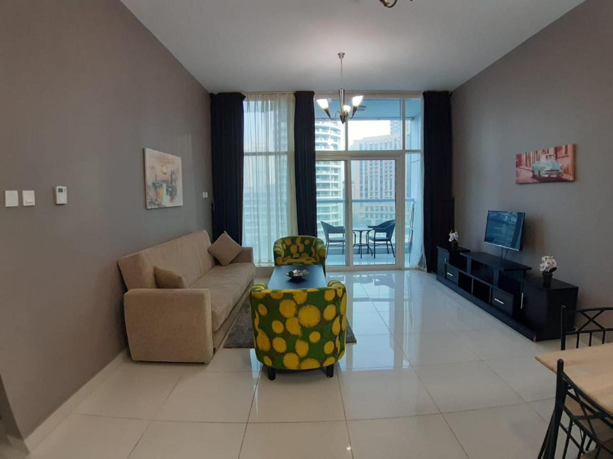Golden Stay Vacation Homes continental tower marina