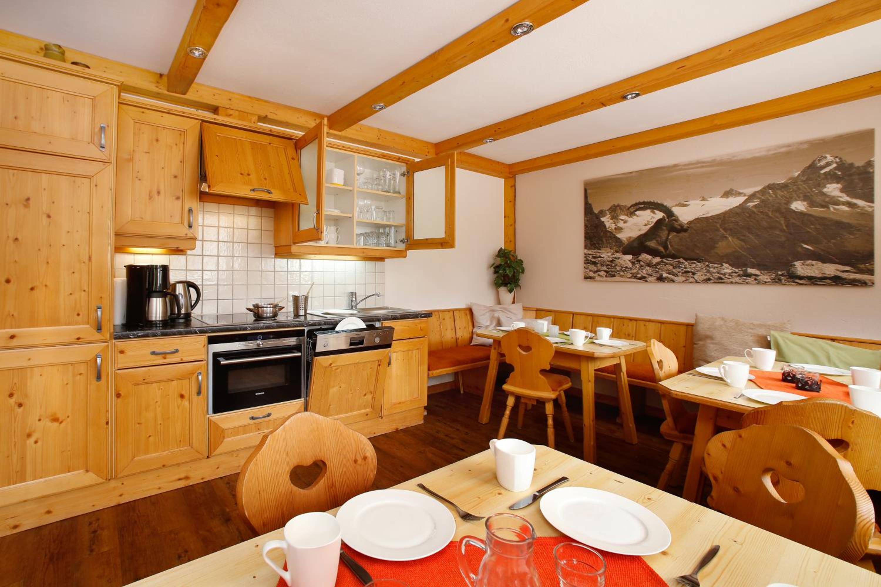 Chalet Kirsten view 3
