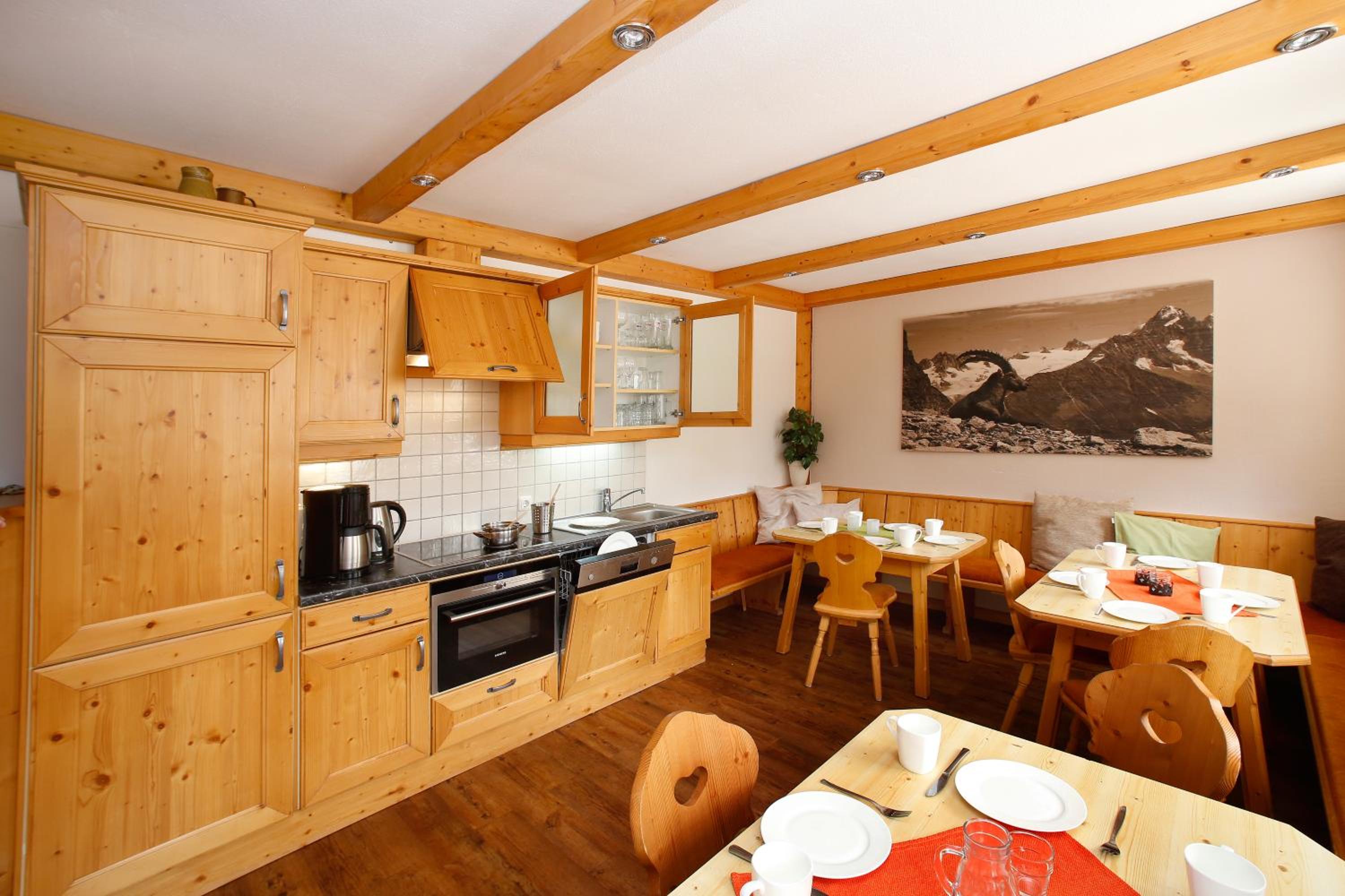 Chalet Kirsten view 2