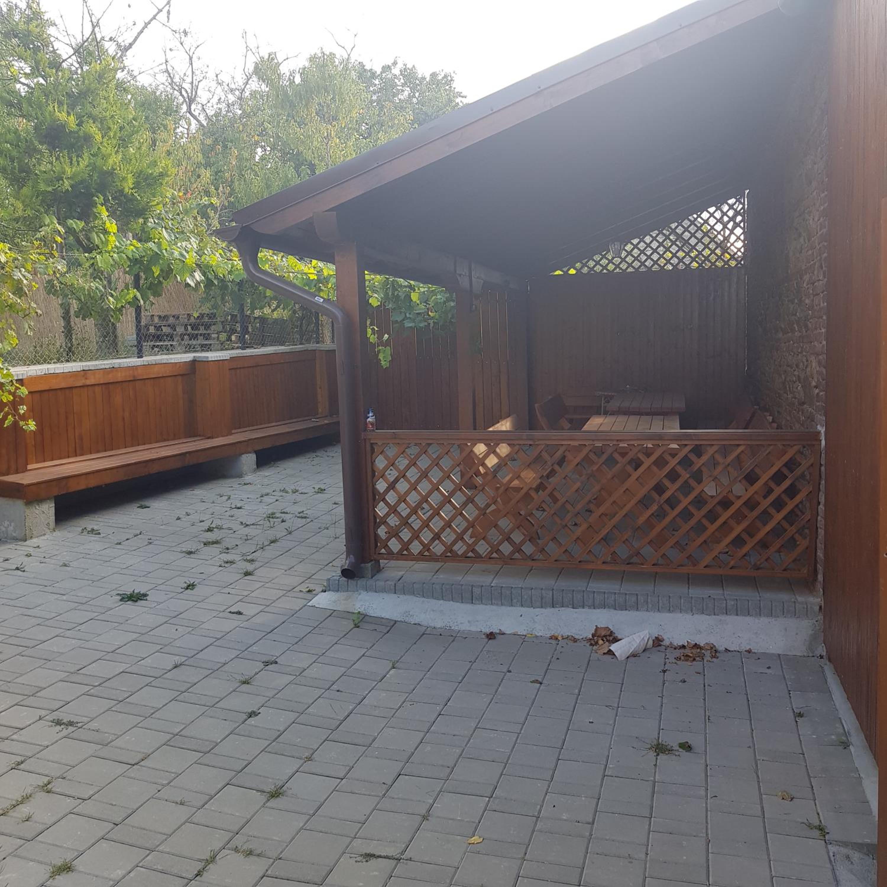 Casa Bunicilor view 3