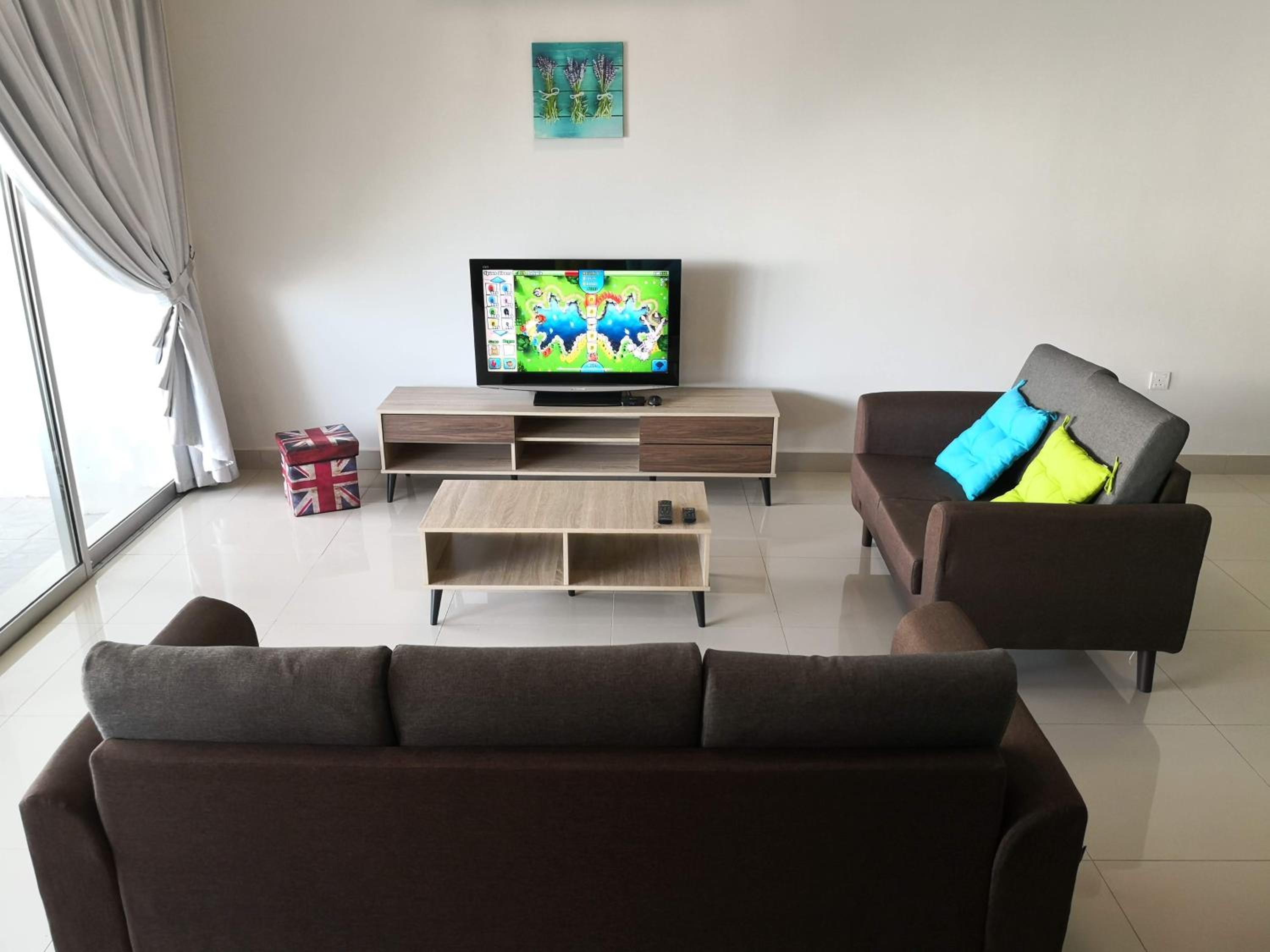 Sparkling clean Homestay @ Kota Kemuning - Rimbayu