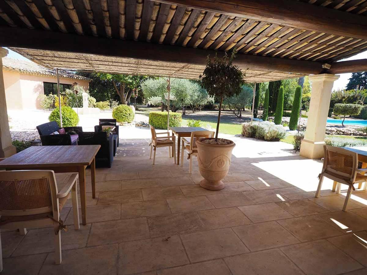 Le Clos des Cyprès Maison d'hôtes de charme & Diner Gourmet