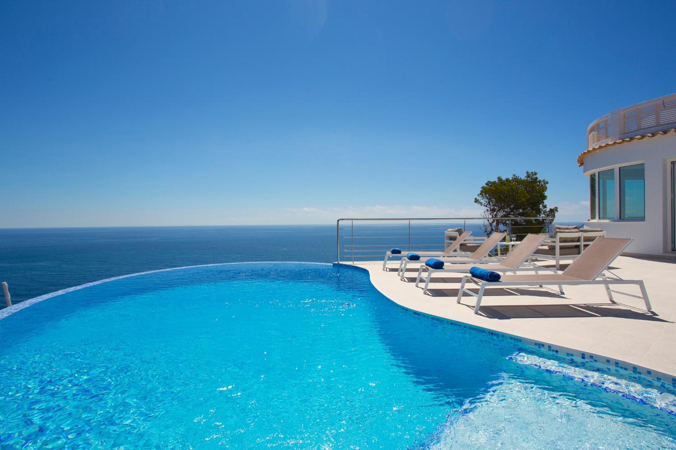 Blue Dream Villa photo 4