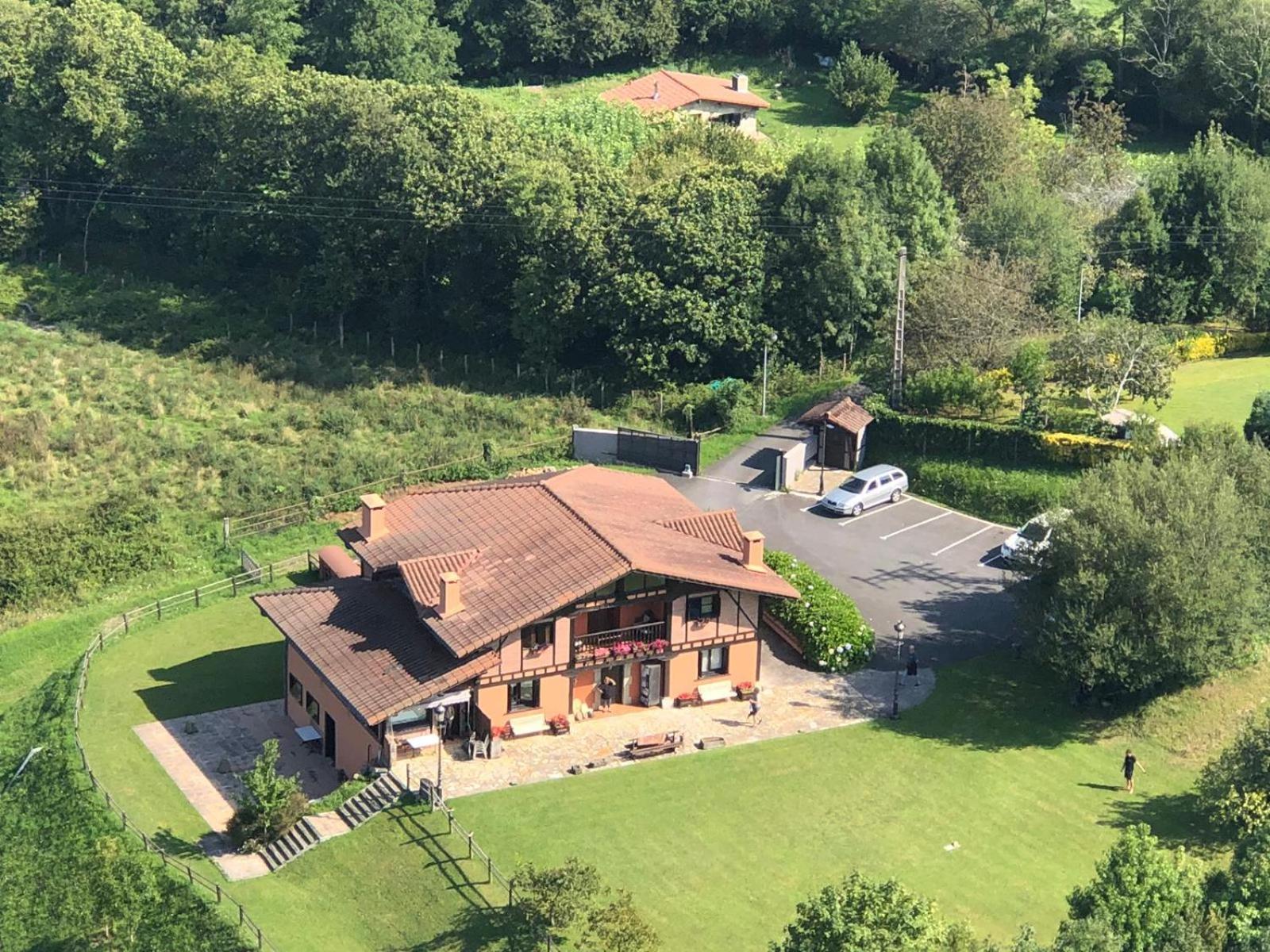 Kanpoeder - Adults Only photo 5