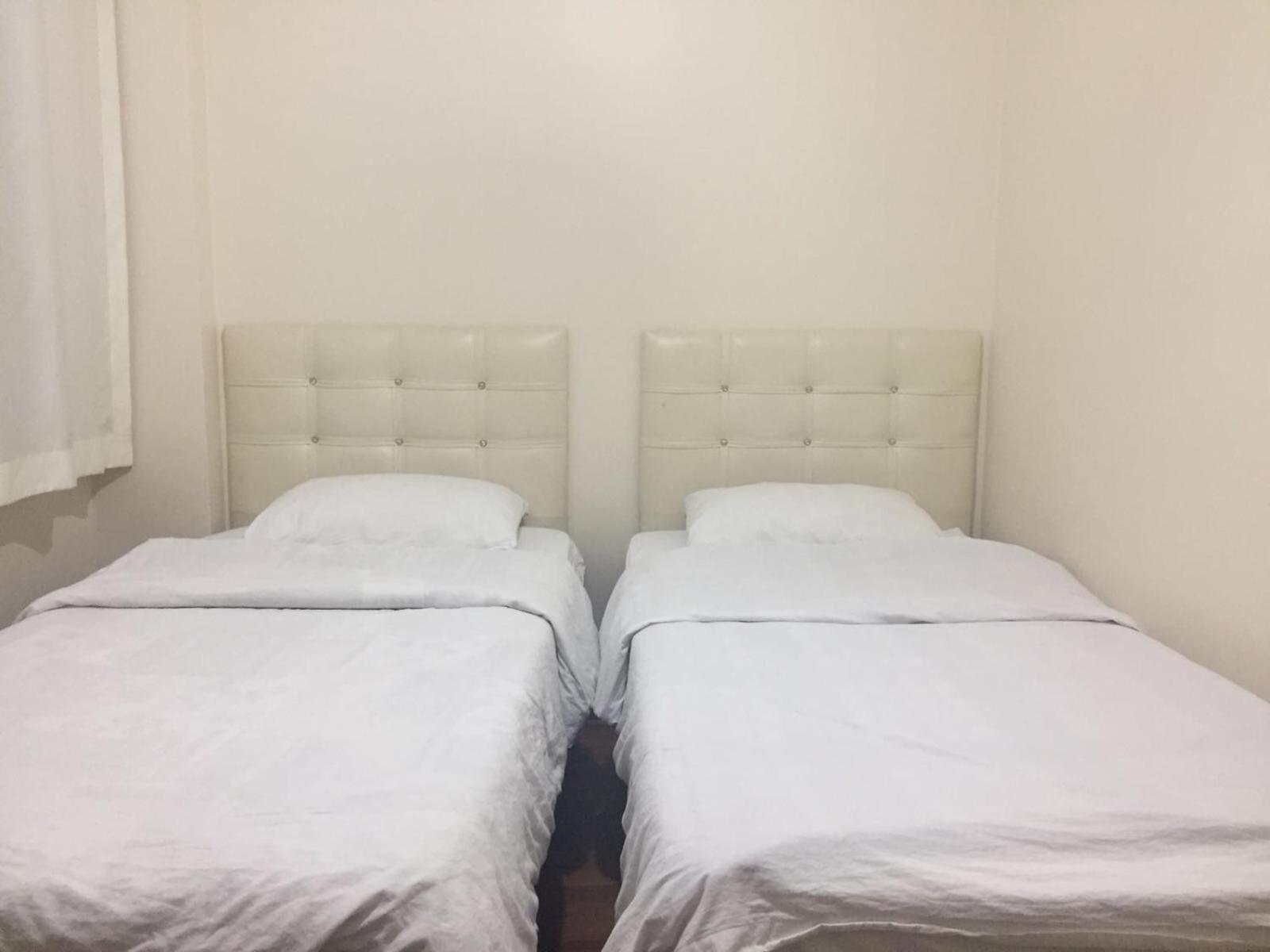 Eda's Apartment