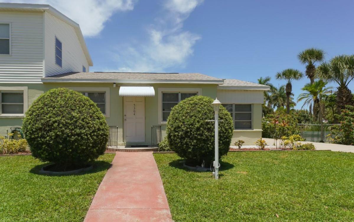 Walk to the Beach or Village in minutes! view 2