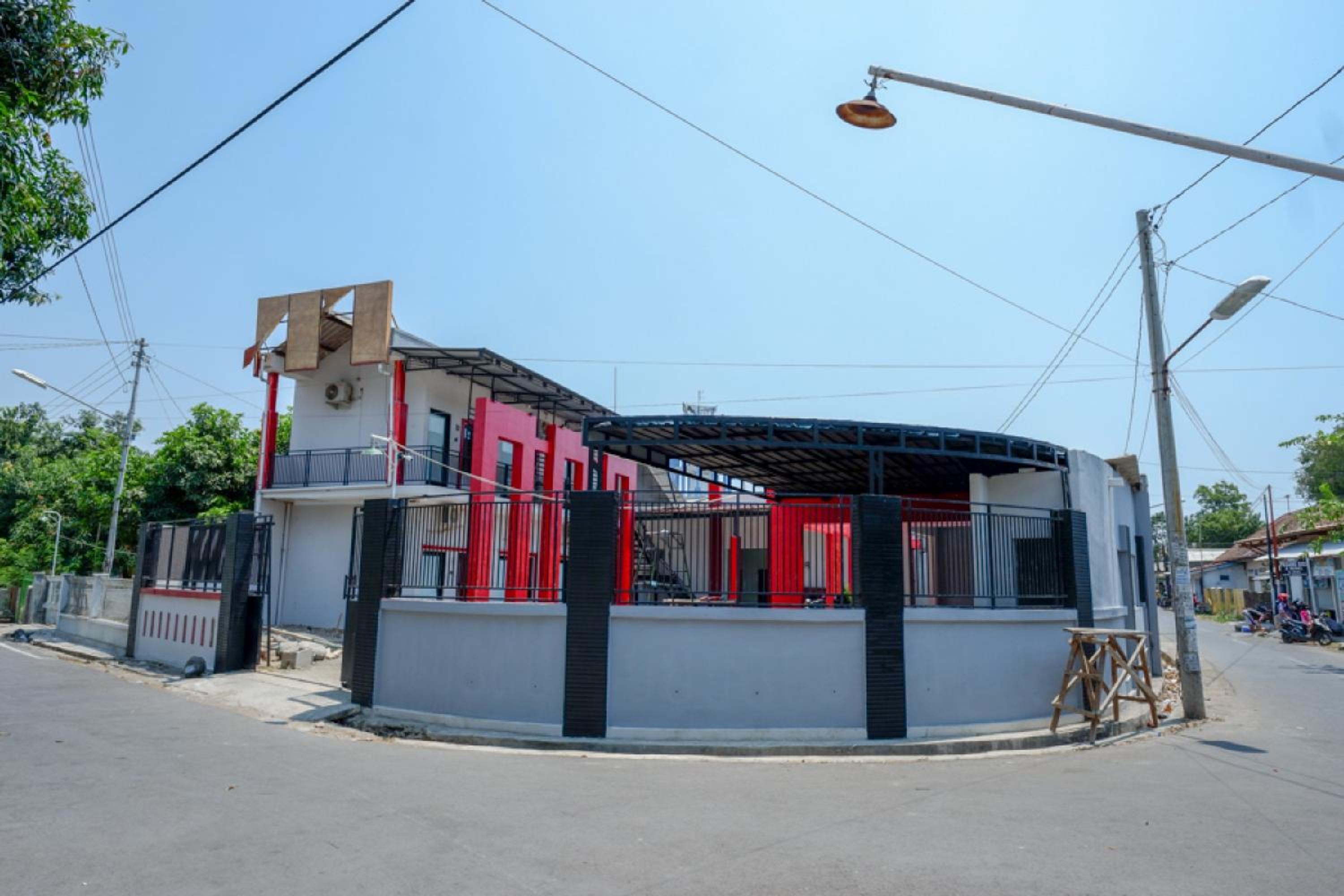 RedDoorz Syariah near Alun Alun Tegal view 3