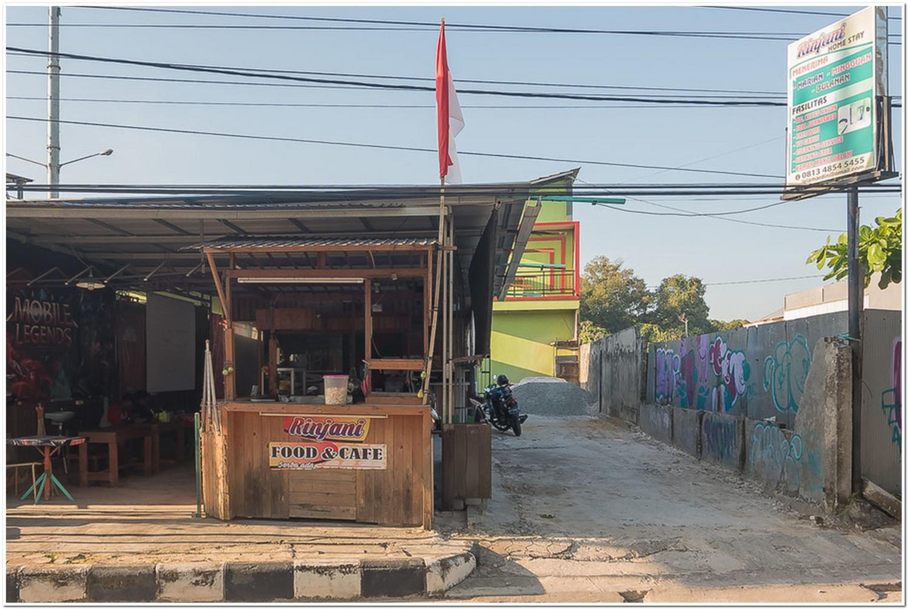 RedDoorz near Lapangan Tenis Balikpapan