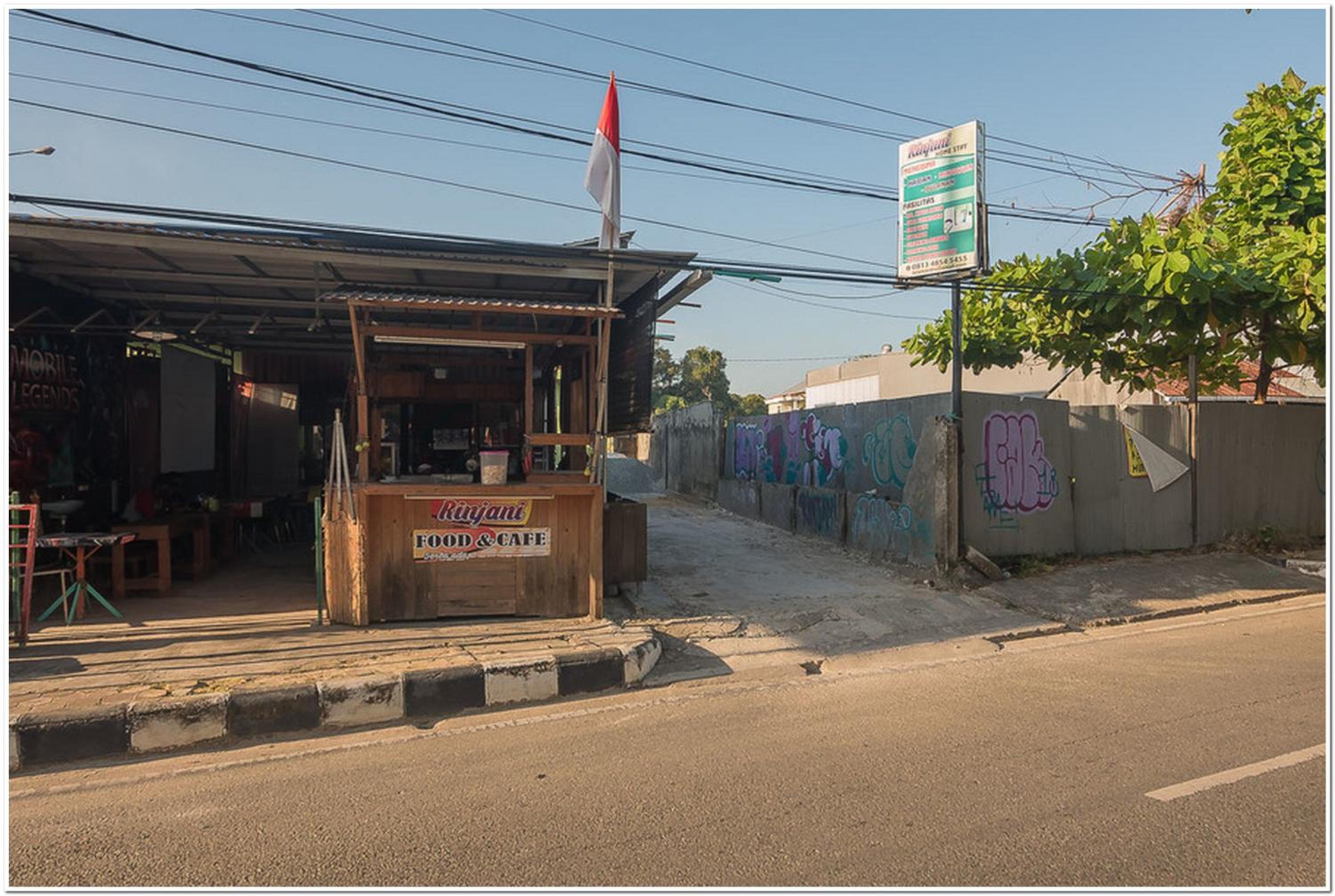 RedDoorz near Lapangan Tenis Balikpapan