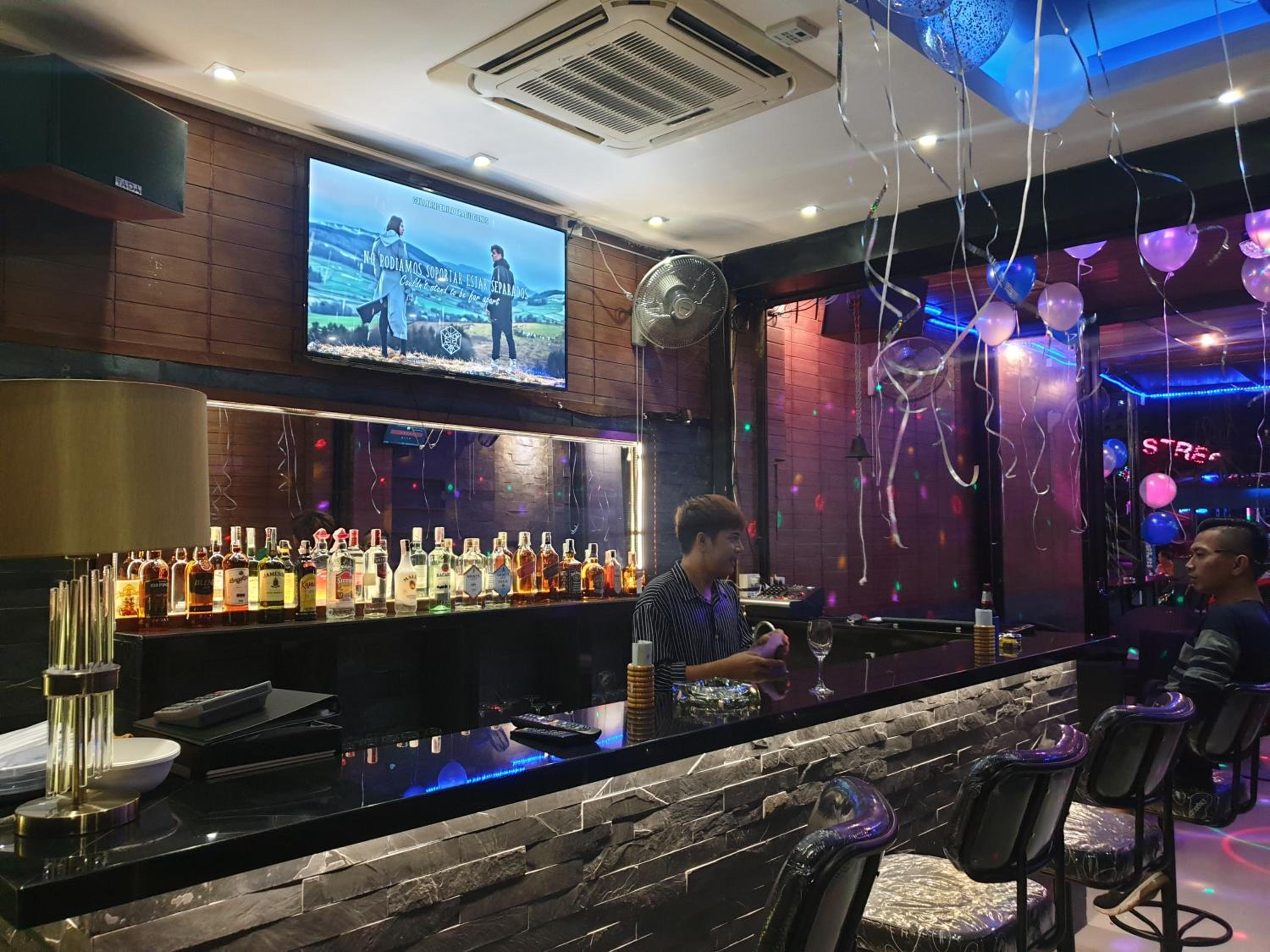 lounge