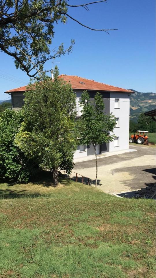 B & B Pratopiano view 2