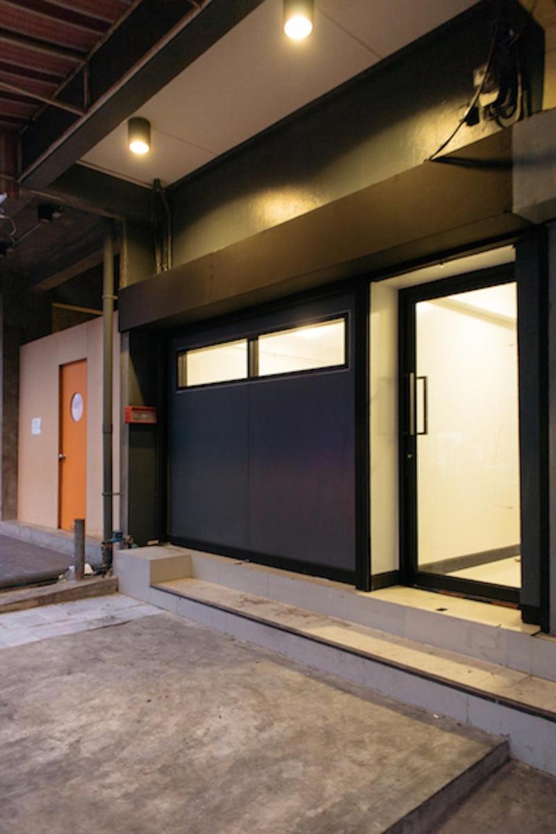 T1 Large Studio Full kitchen 100m. to BTS