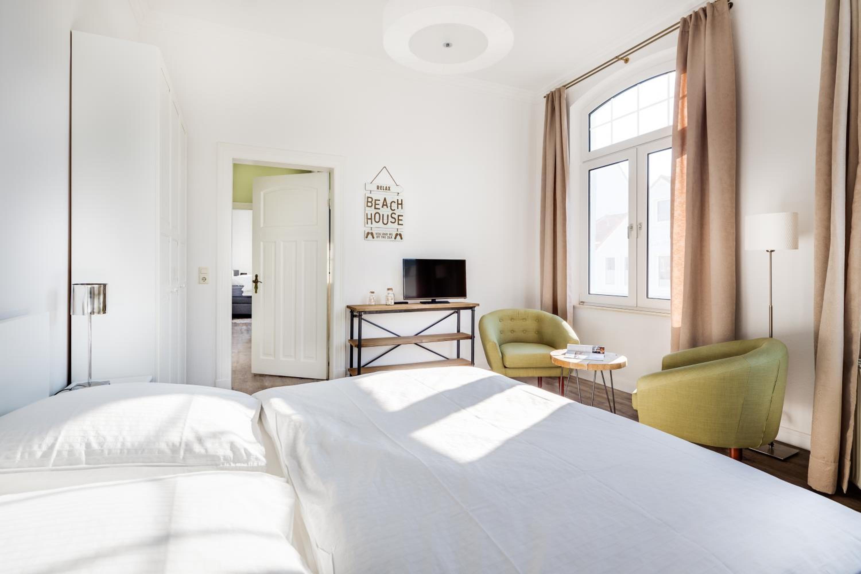 Herr Friese, Wohnung Nr. 6
