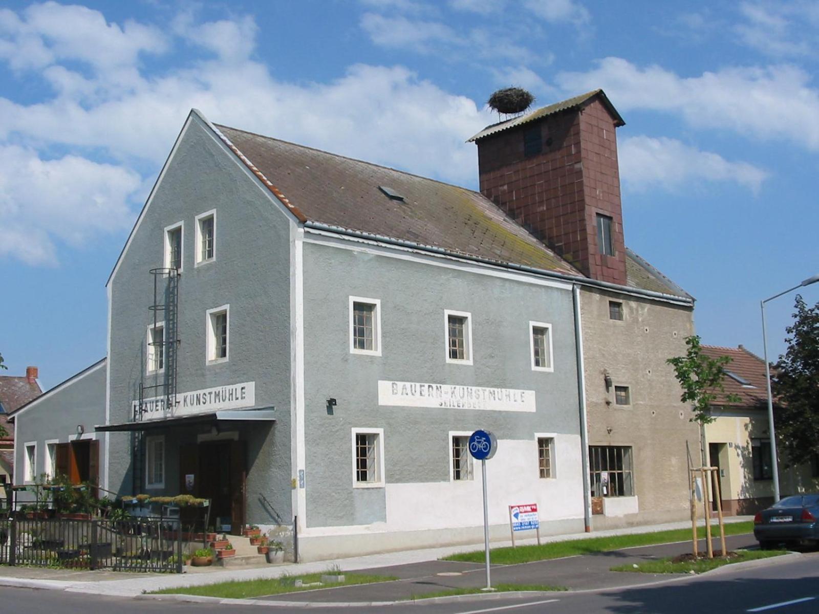 Pension Lang