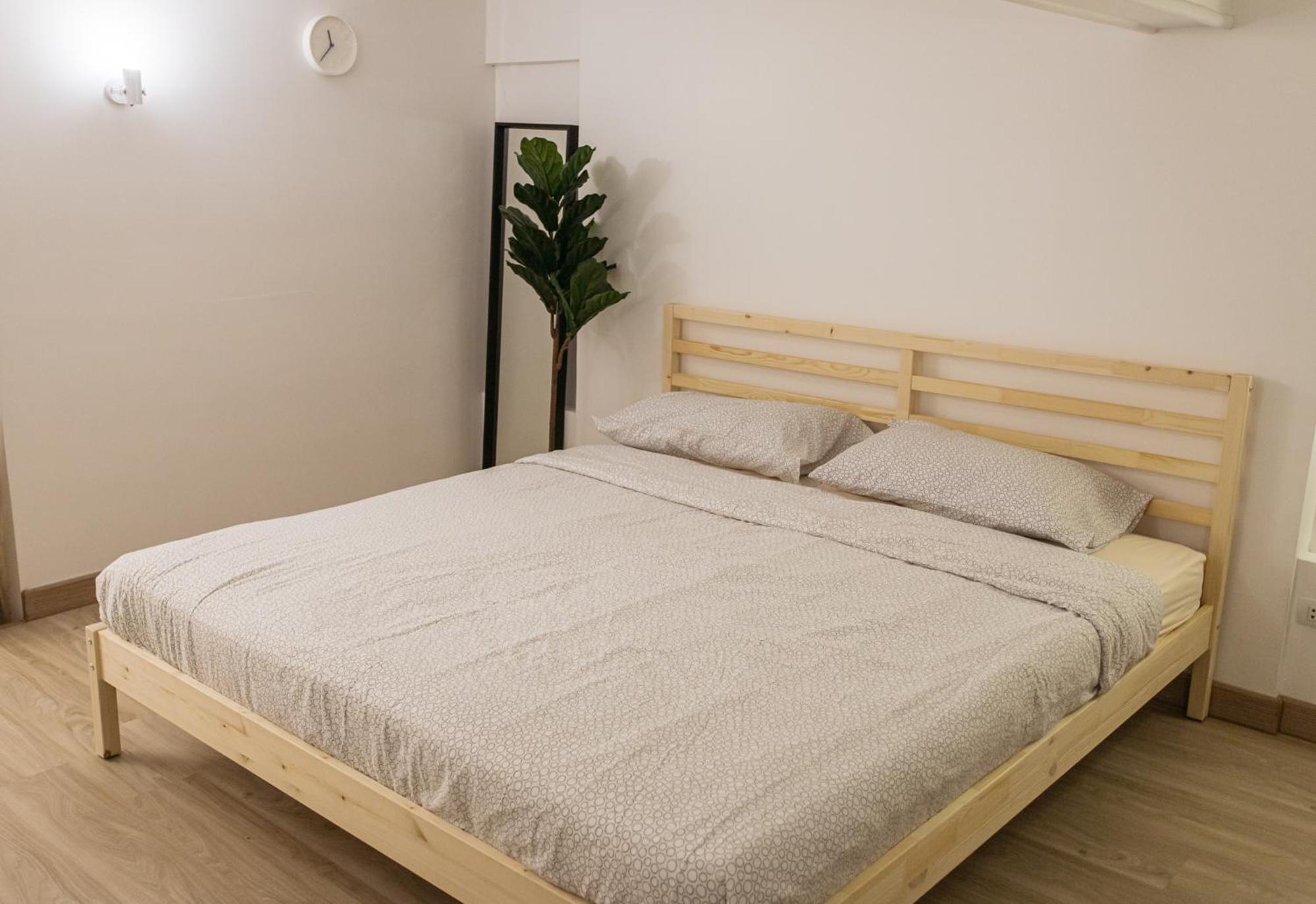 B2 Large + Comfort full kitchen near MRT Bangson
